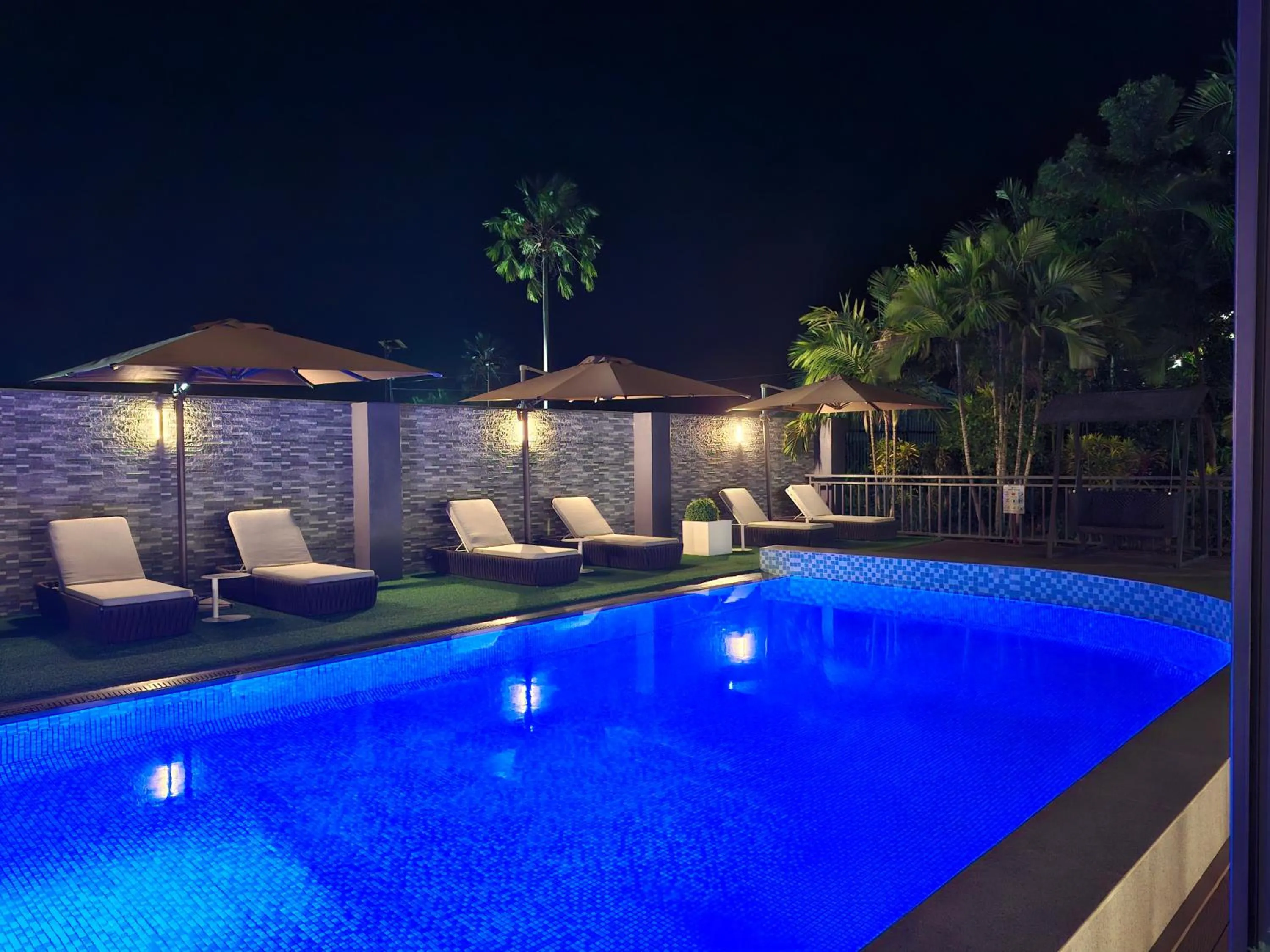 Gazelle International Hotel