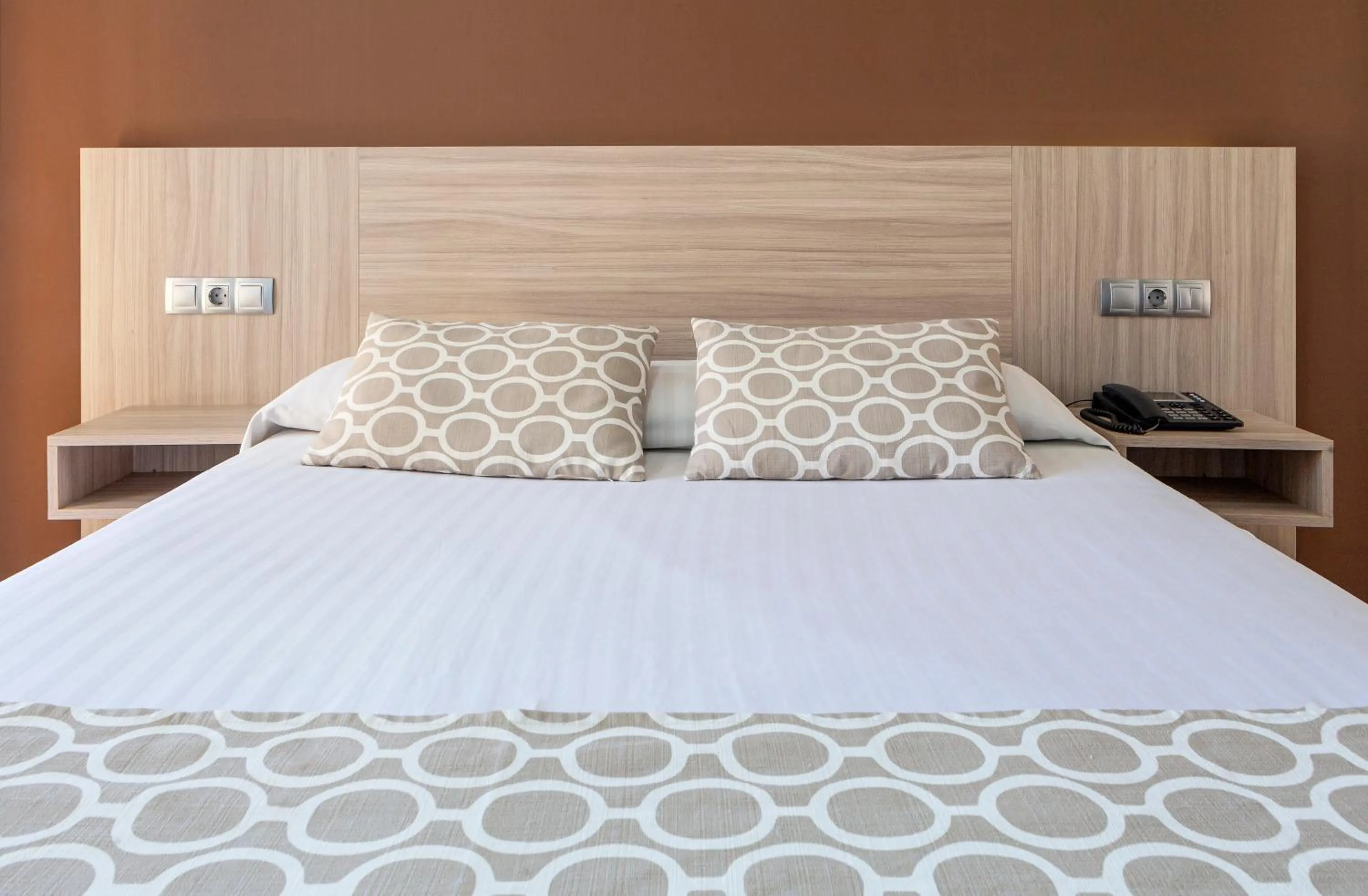 Bed in Hotel Olympia Ronda II