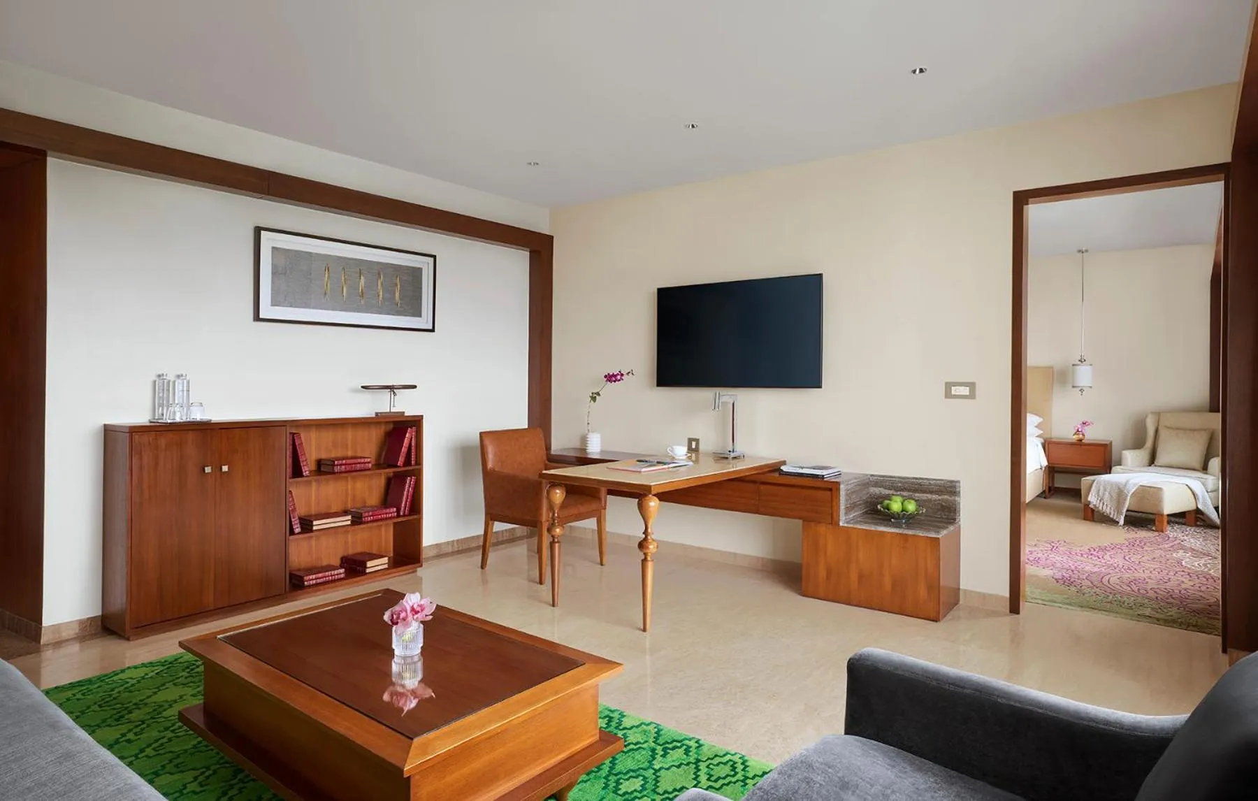 Bed in Park Hyatt Chennai