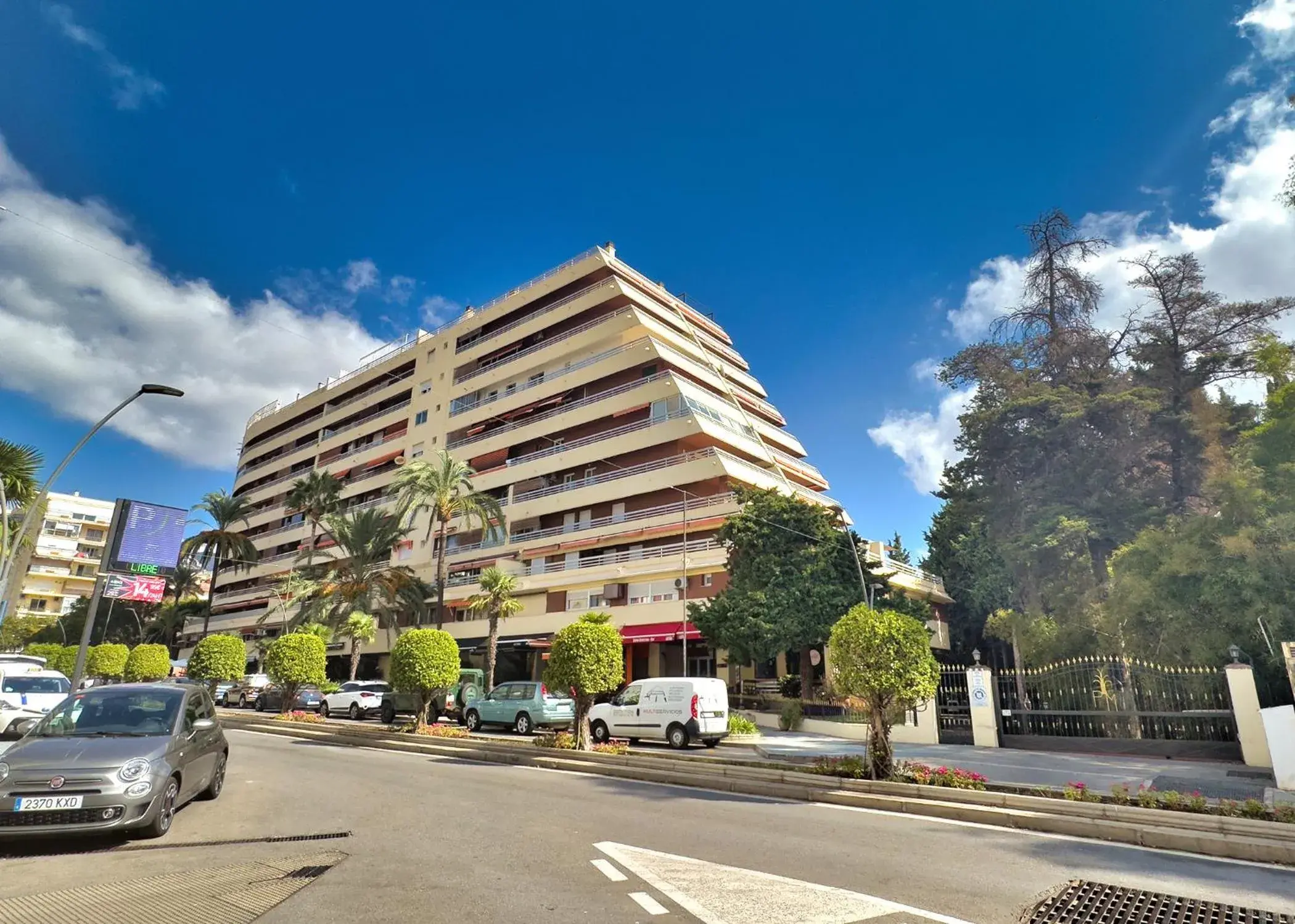 Parque Marbella Three Bedroom Apartment Parque Marbella Three Bedroom Apartment