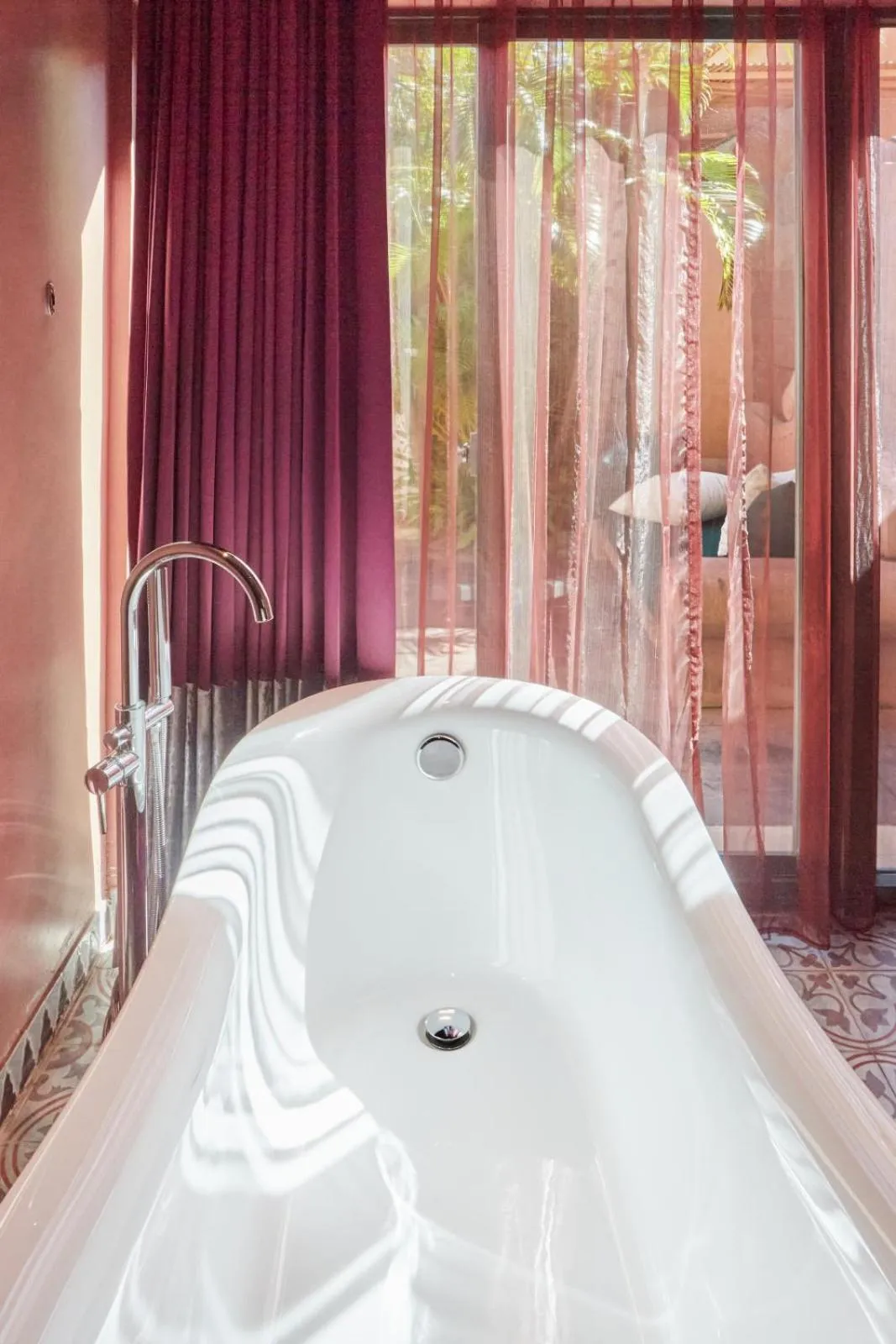 Bathroom, Bed in Kenting Amanda Hotel