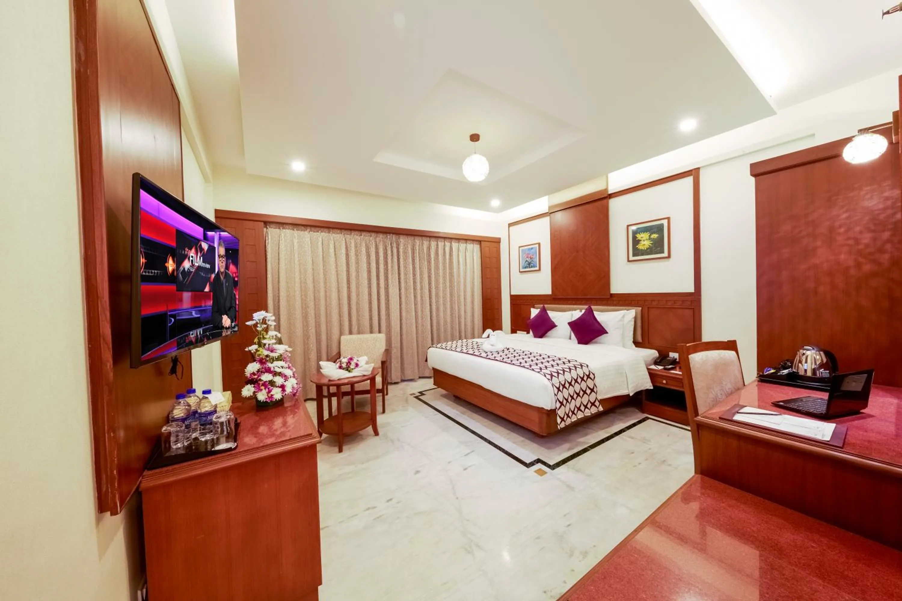 Bedroom, Bed in JP Chennai Hotel