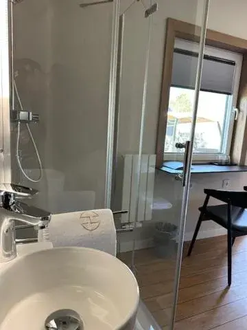 Small Single Room in STADE LAND GOLF HOTEL Tiny Häuser Small Single Room in STADE LAND GOLF HOTEL Tiny Häuser