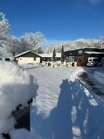 STADE LAND GOLF HOTEL Tiny Häuser