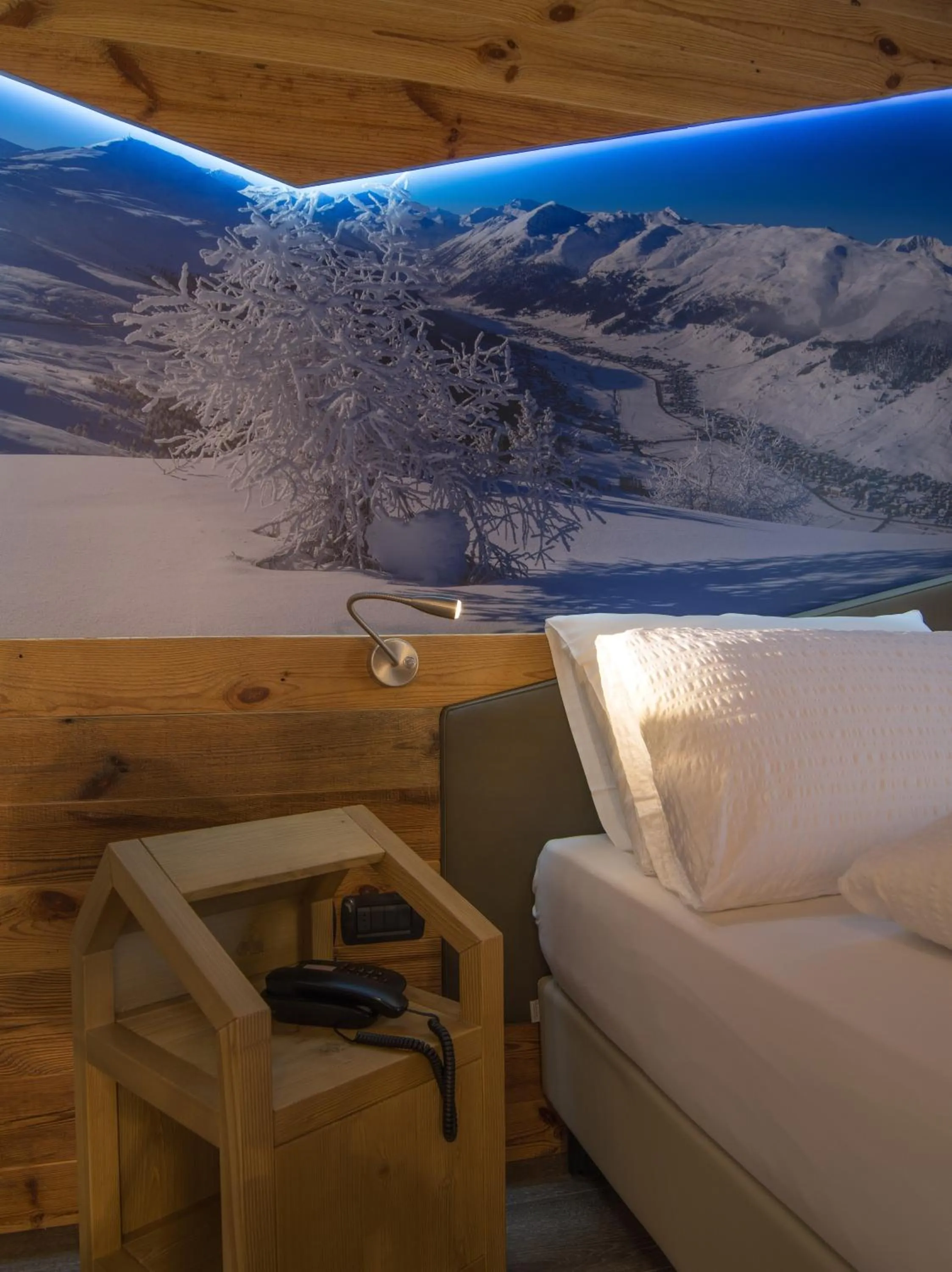 Bedroom, Bed in Hotel Amerikan