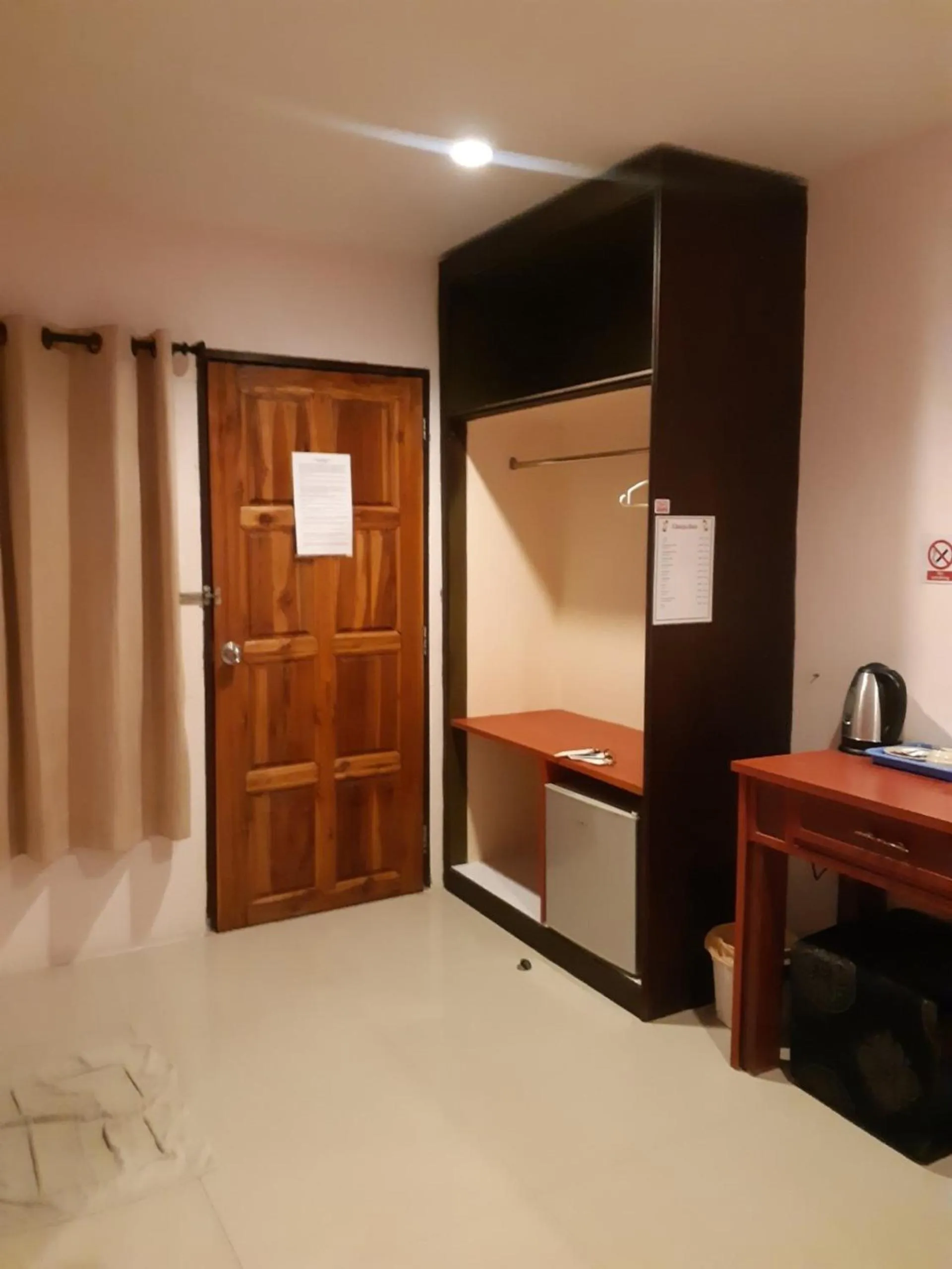 Photo of the whole room in Sabai House