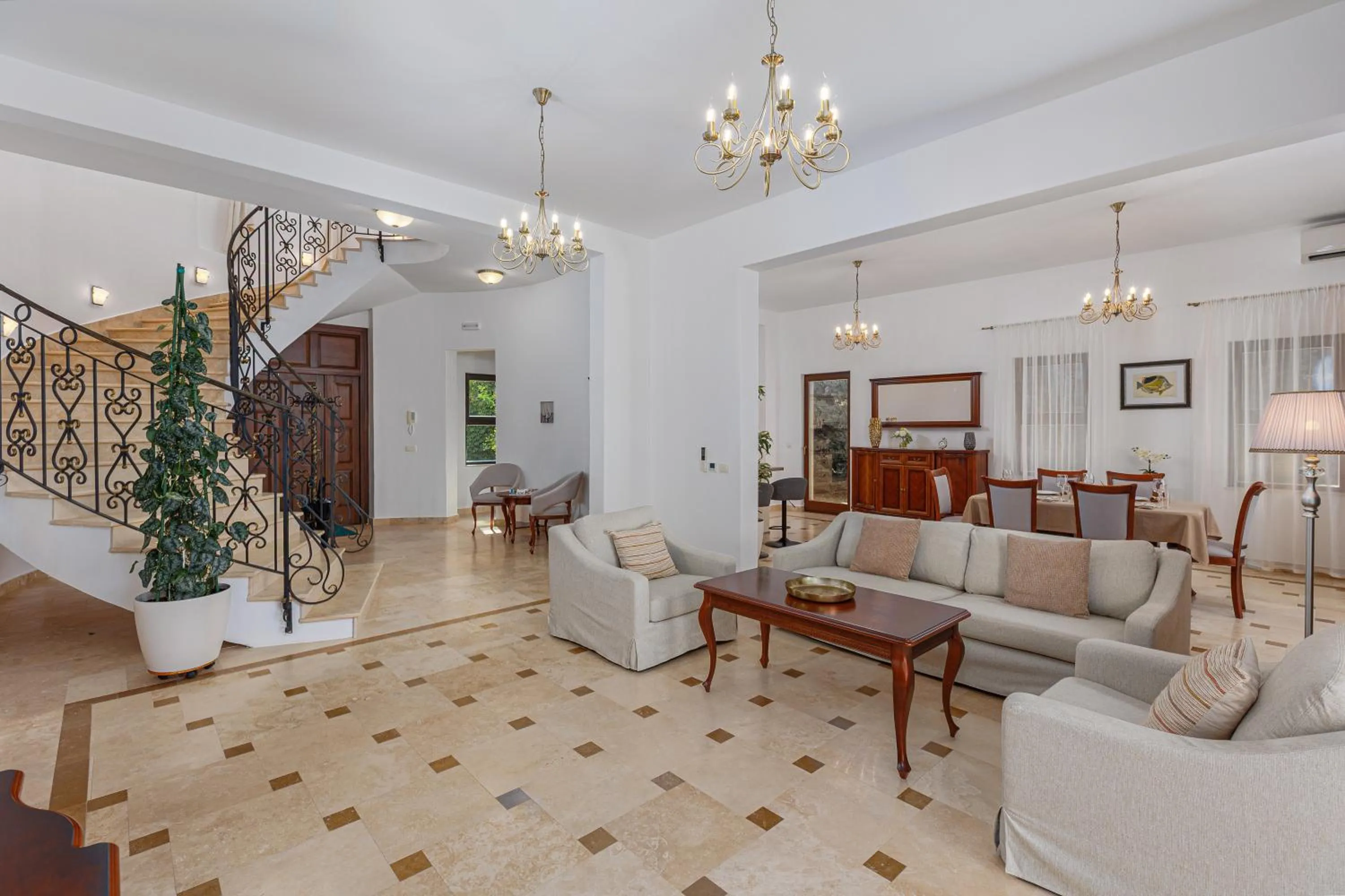 Seating area in Oak Leaf Residences