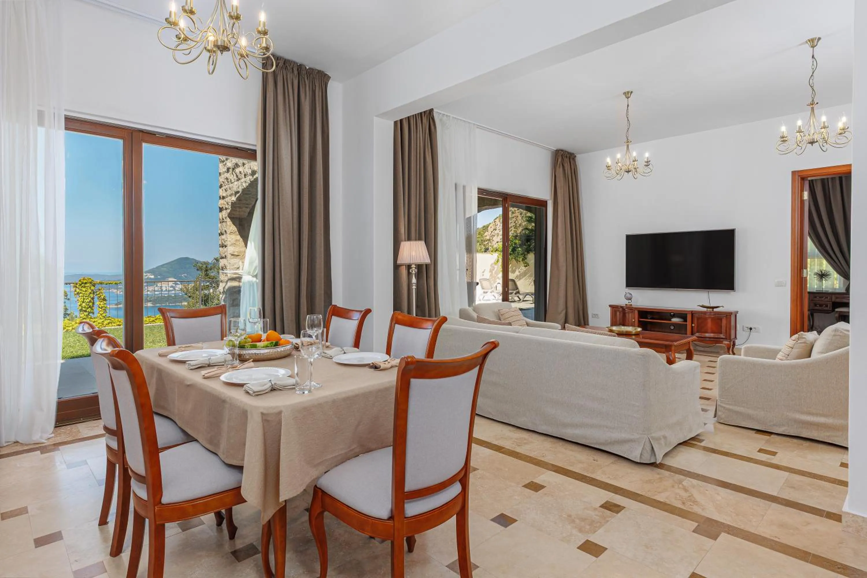 Natural landscape in Oak Leaf Residences