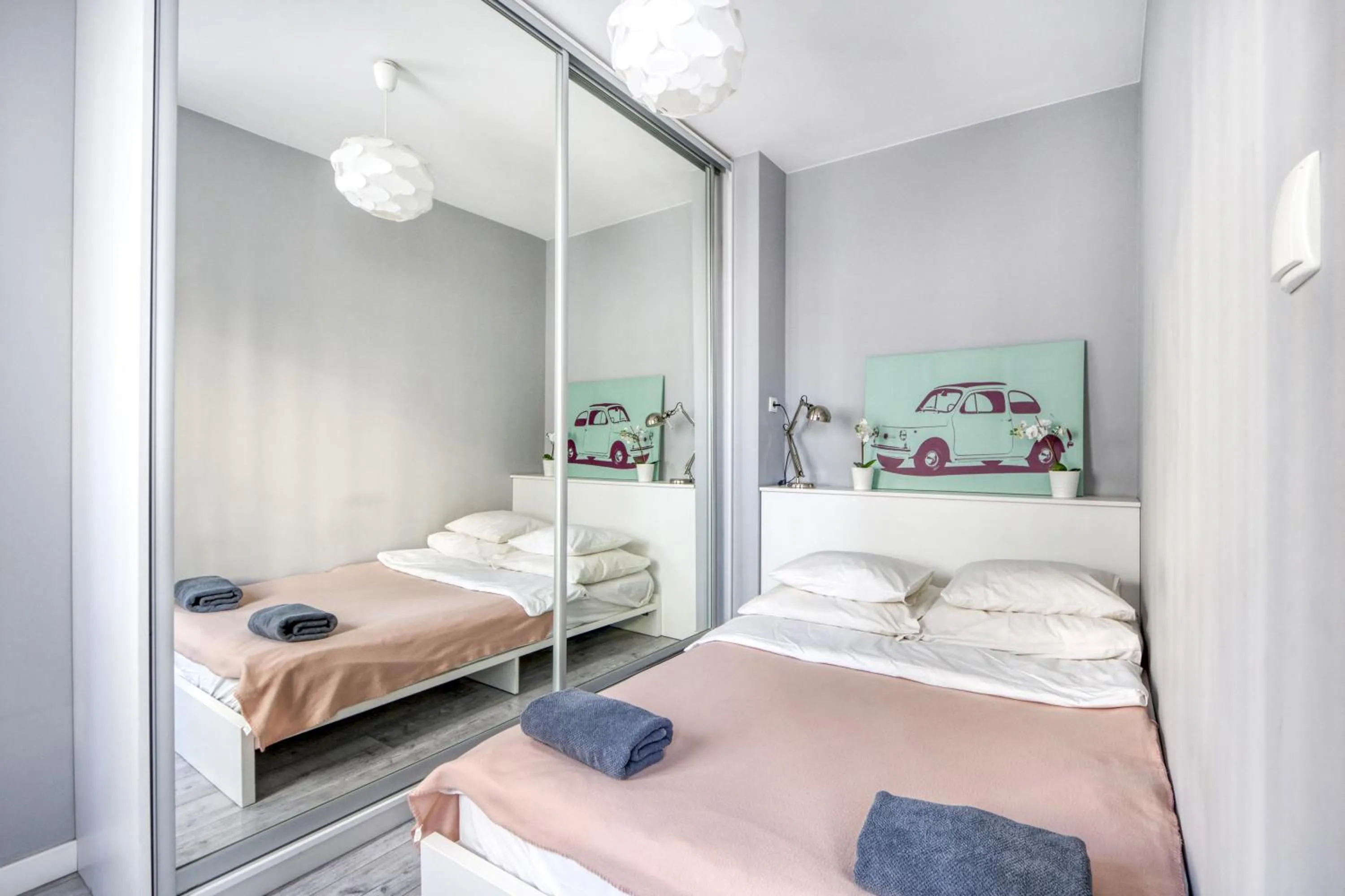 Bedroom, Bed in Warsaw Night Apartments Giełdowa