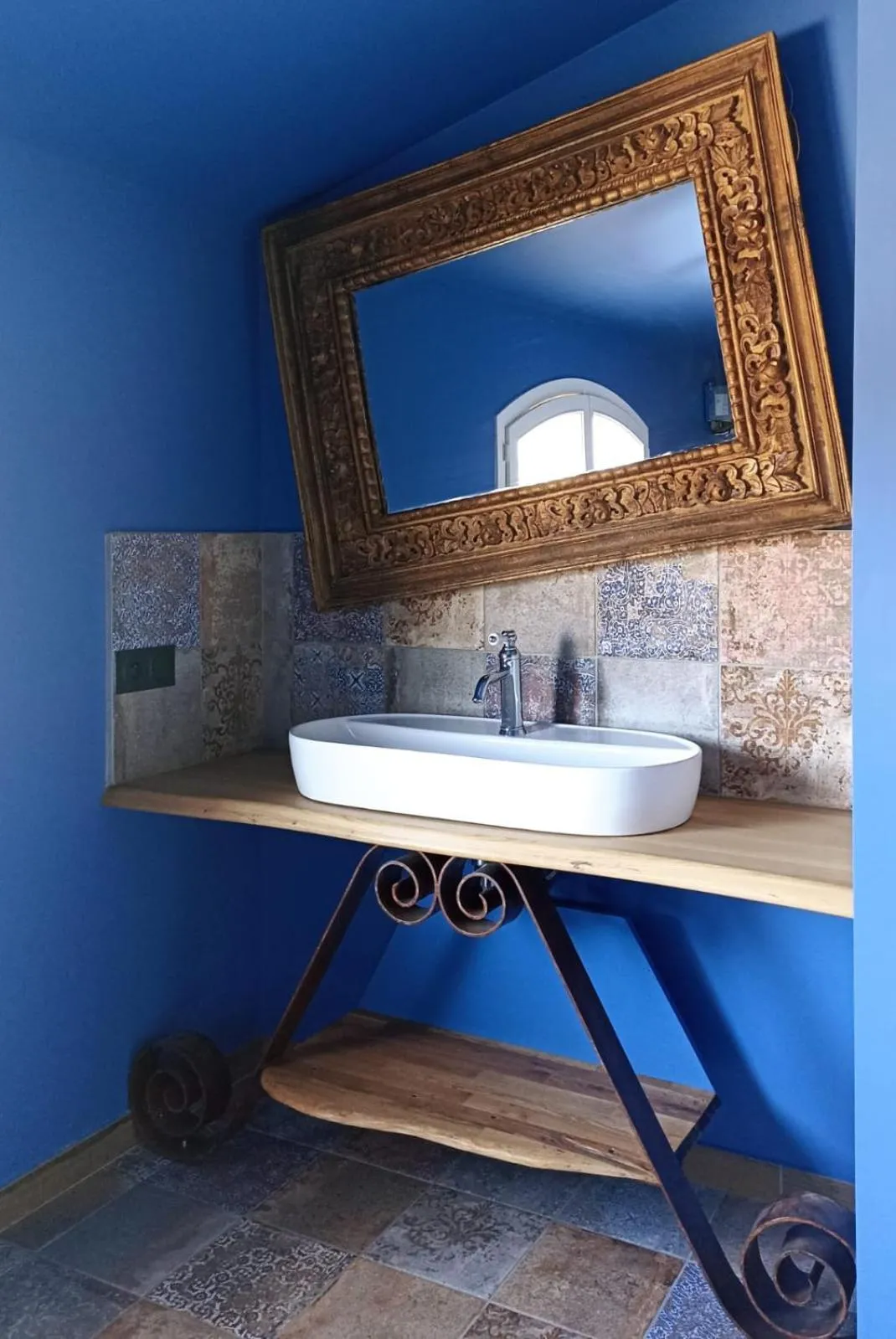 Bathroom in Sous Les Pins gîtes et chambres d'hôtes