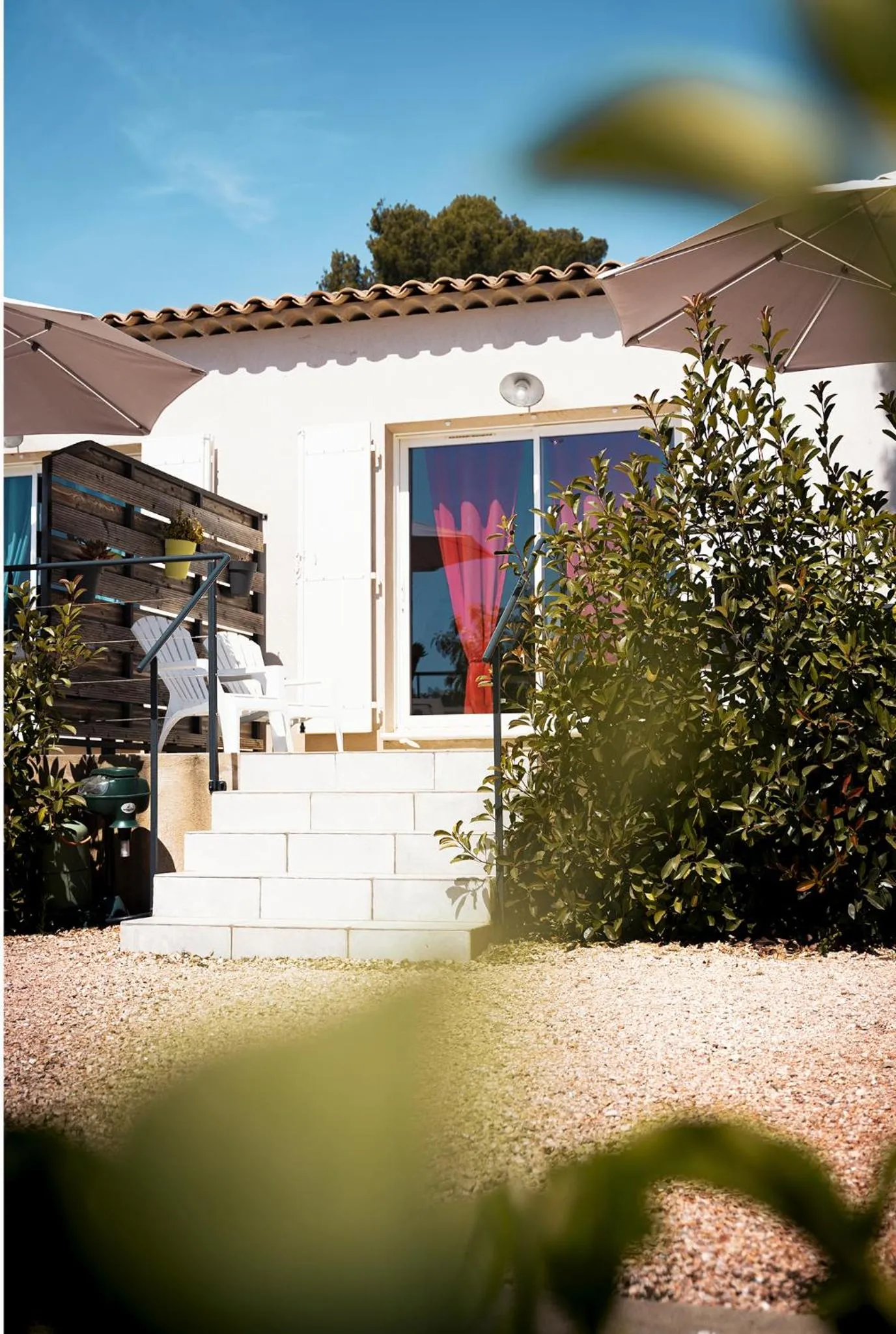 Patio in Sous Les Pins gîtes et chambres d'hôtes