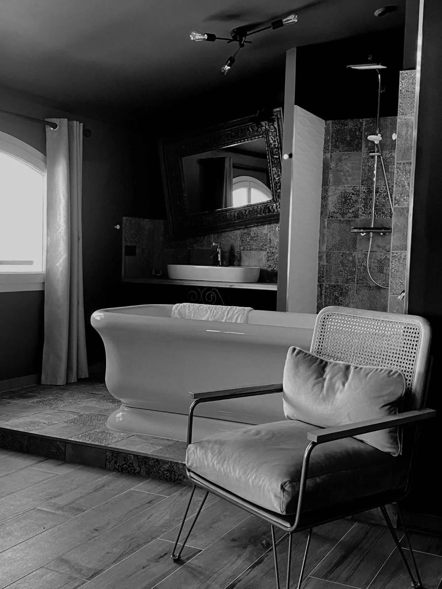 Bathroom in Sous Les Pins gîtes et chambres d'hôtes