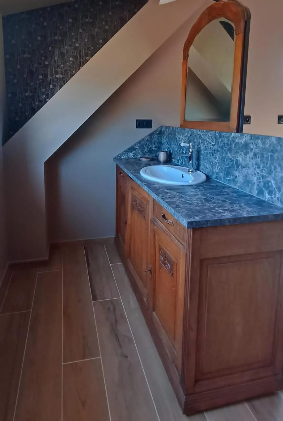 Bathroom in Sous Les Pins gîtes et chambres d'hôtes