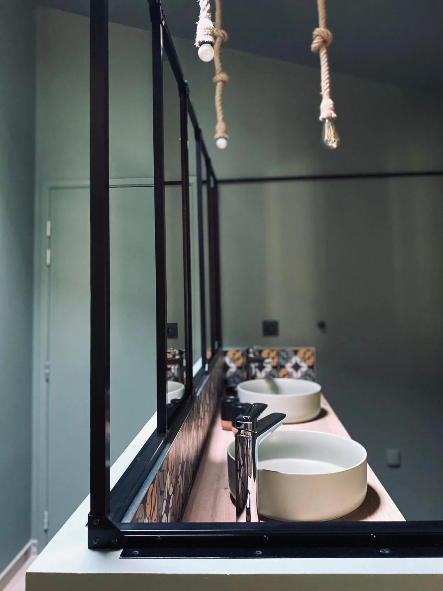 Bathroom in Sous Les Pins gîtes et chambres d'hôtes