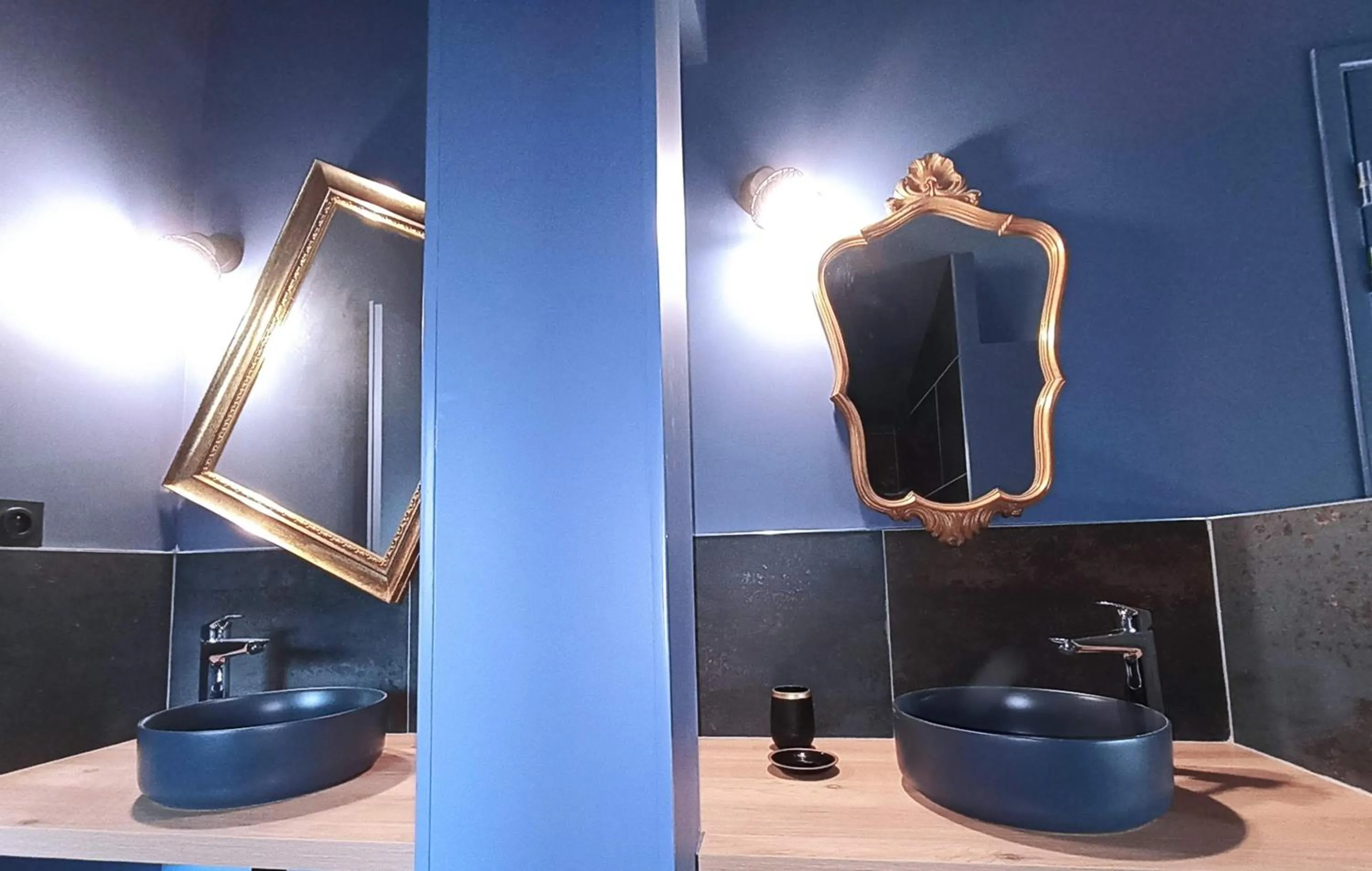 Bathroom in Sous Les Pins gîtes et chambres d'hôtes