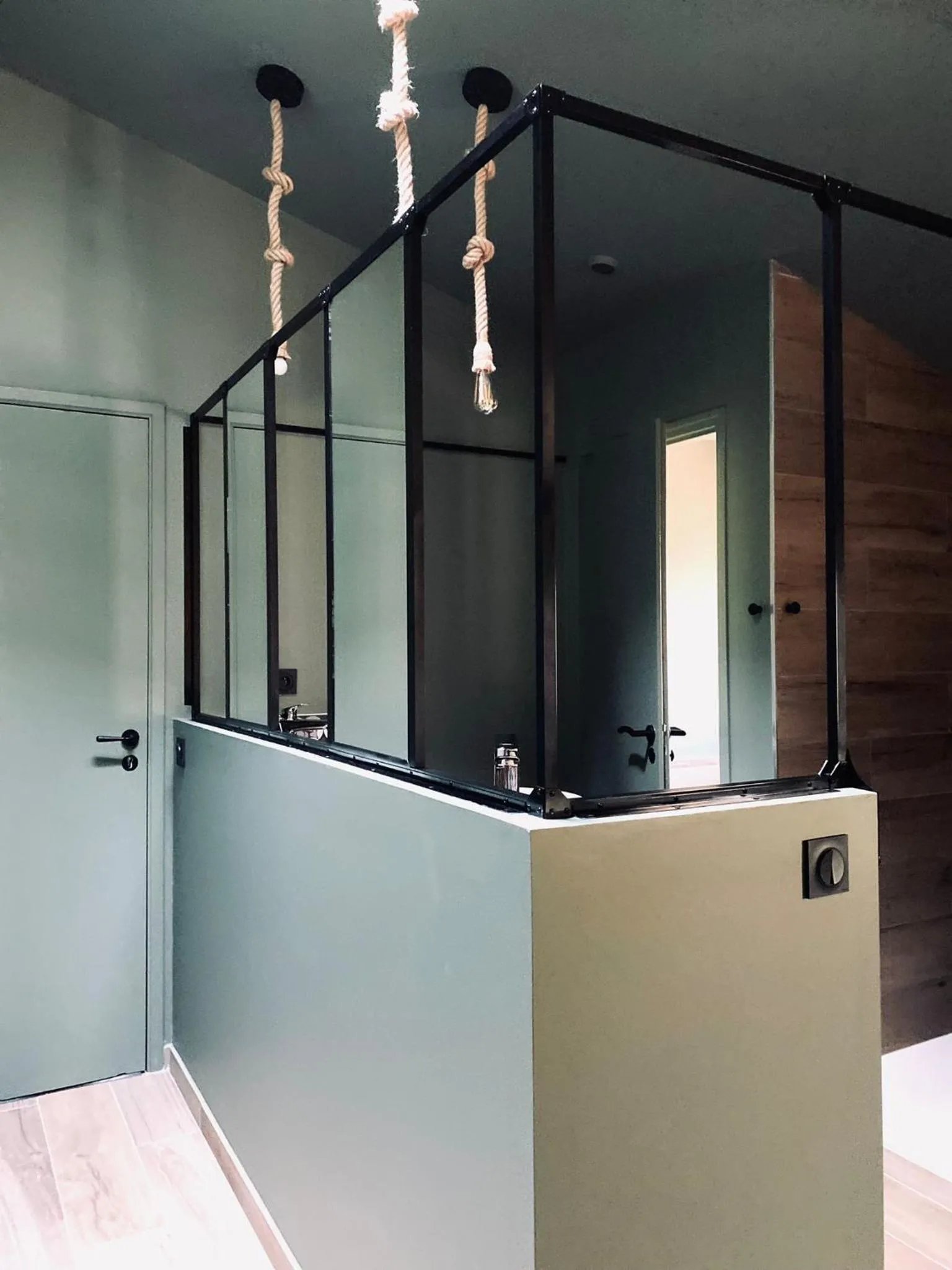 Bathroom in Sous Les Pins gîtes et chambres d'hôtes