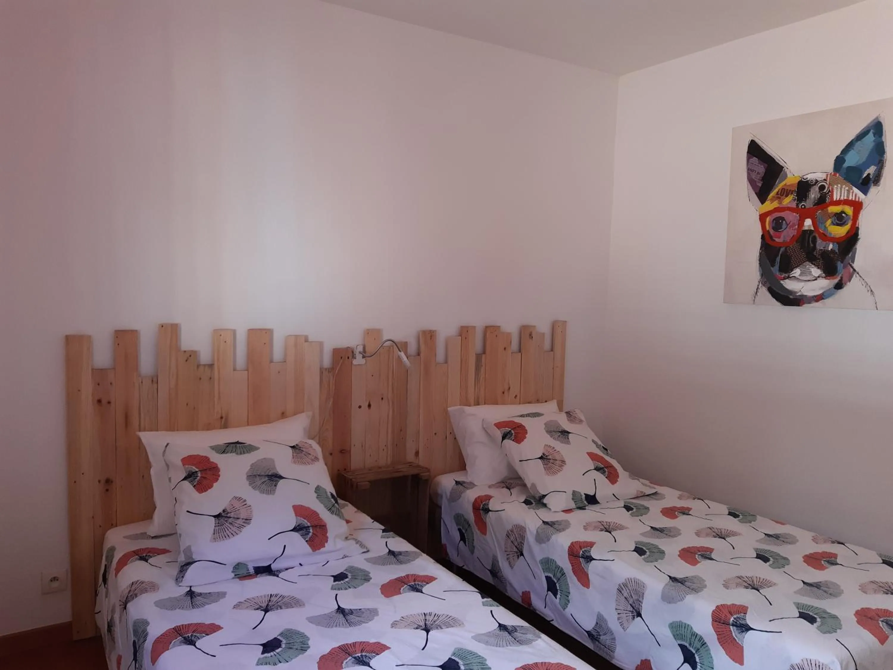 Bed in Sous Les Pins gîtes et chambres d'hôtes
