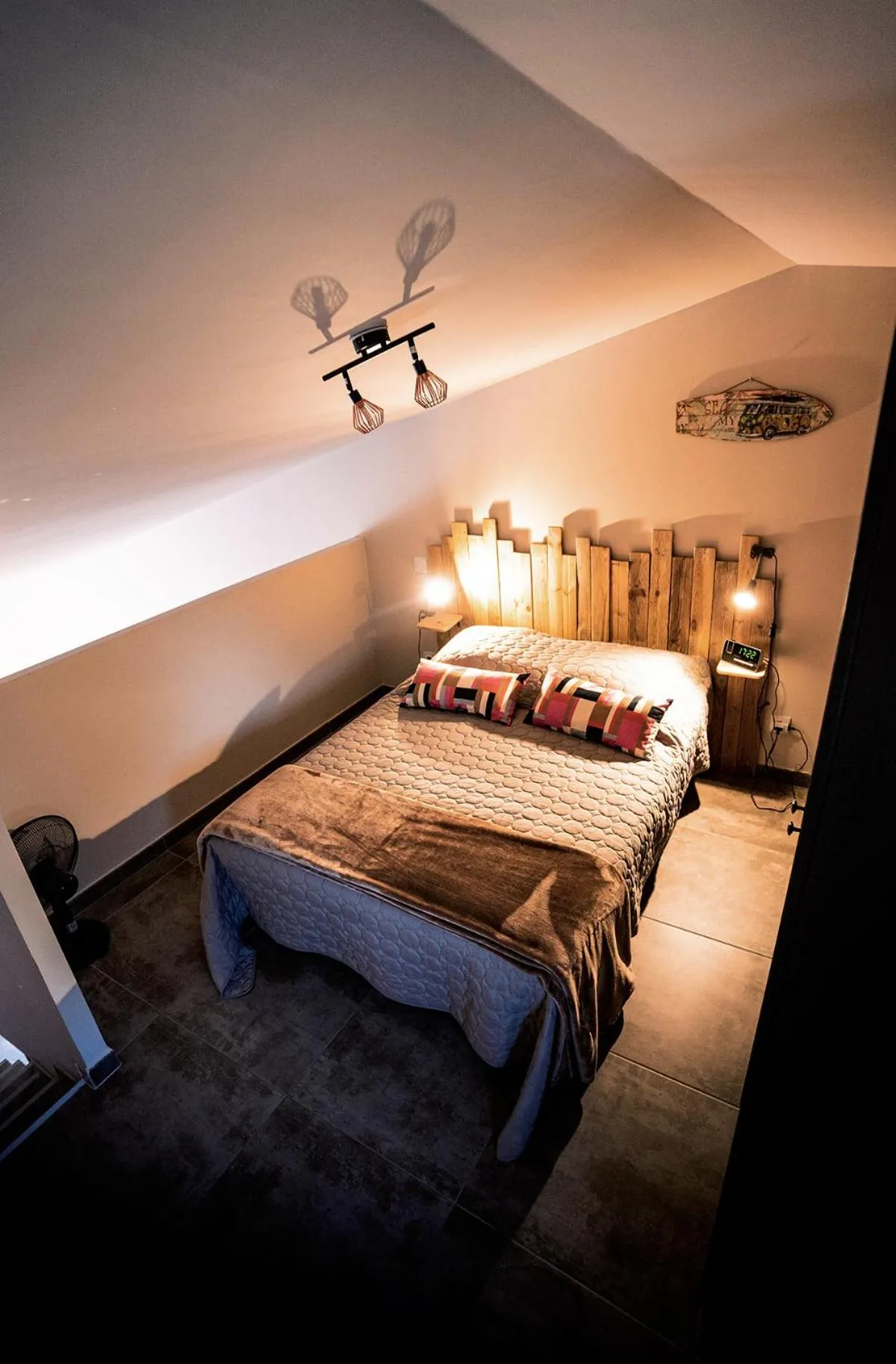 Bed in Sous Les Pins gîtes et chambres d'hôtes