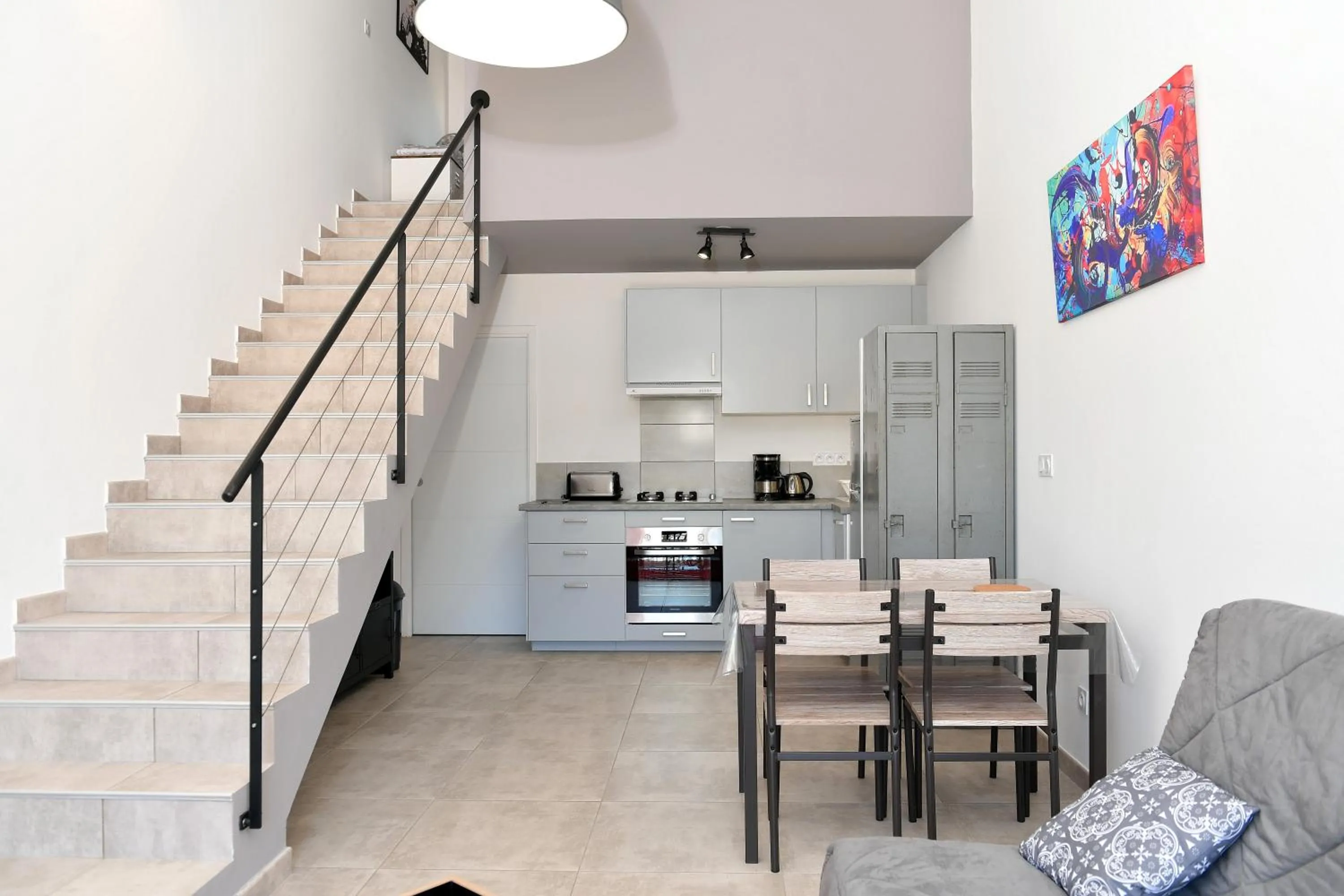 Kitchen or kitchenette in Sous Les Pins gîtes et chambres d'hôtes