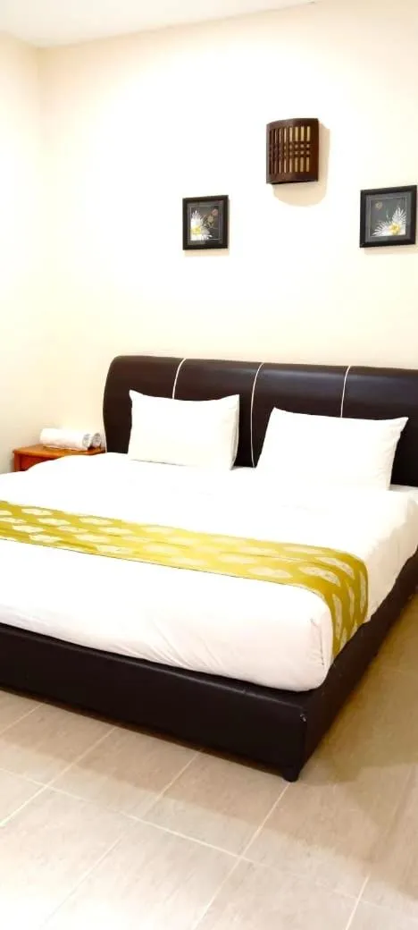 Bed in Padimas Villa @Datai Valley