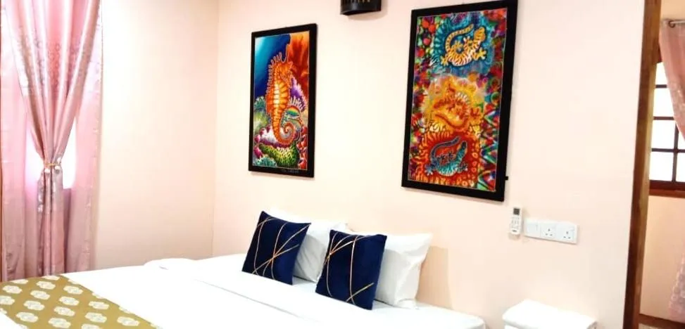 Bed in Padimas Villa @Datai Valley