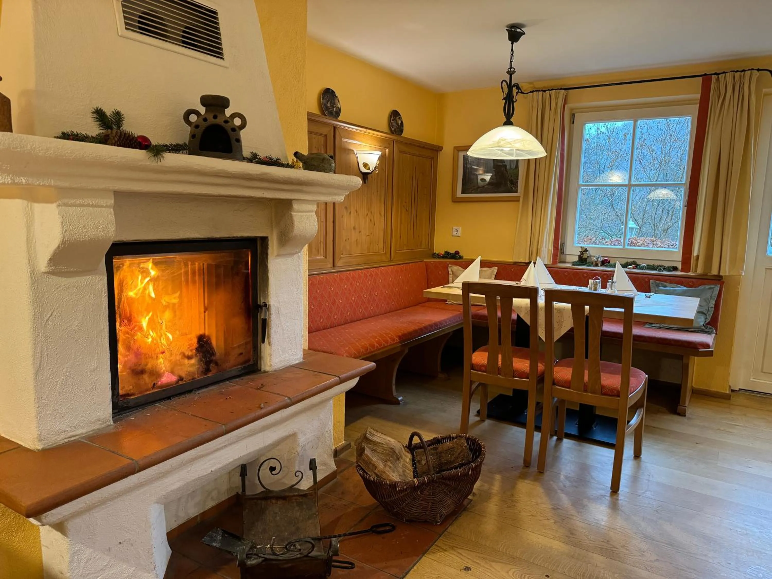 Restaurant/places to eat in Gasthof Braun