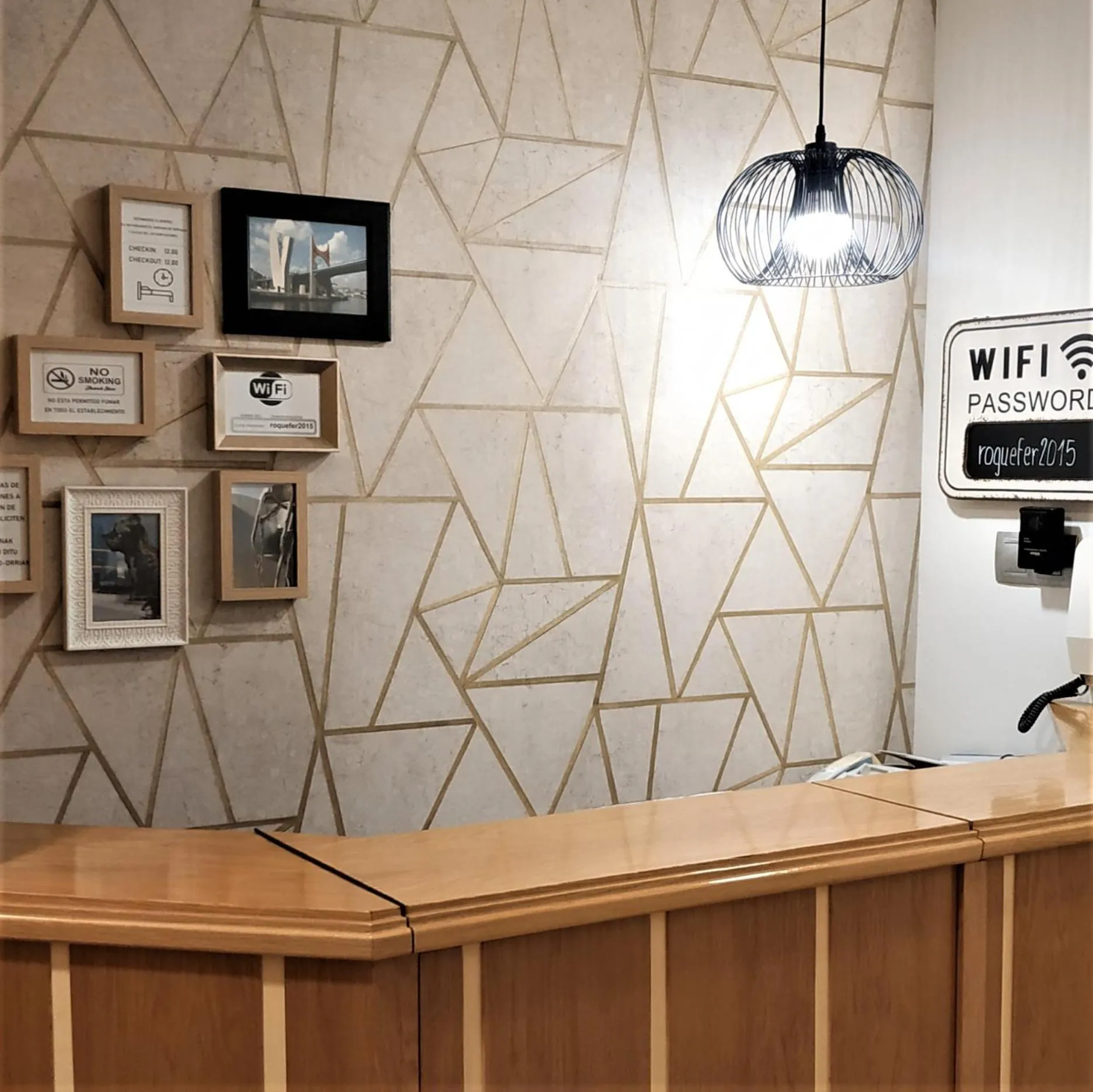 Lobby or reception in Roquefer Bilbao Central Rooms