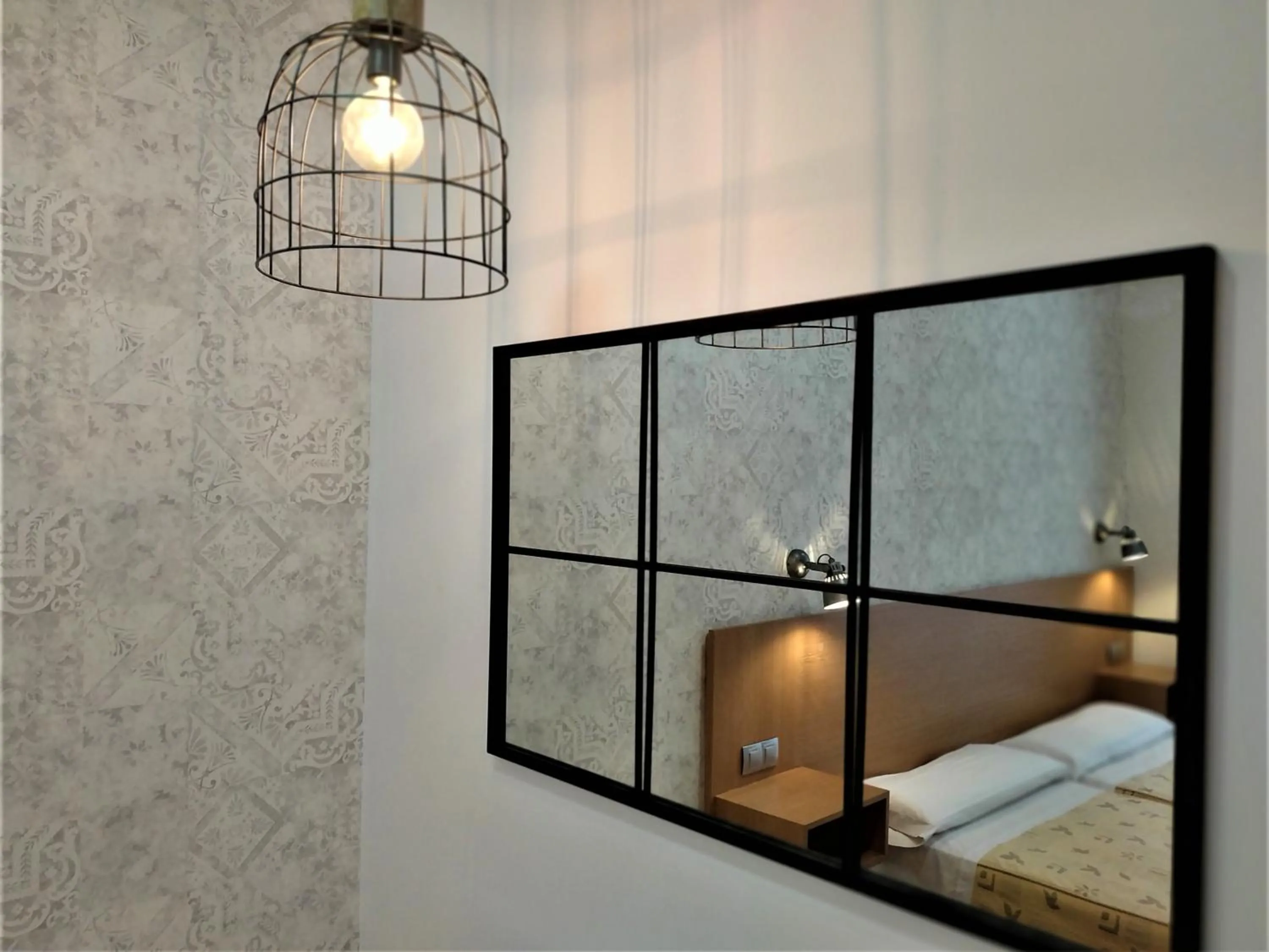 Bed in Roquefer Bilbao Central Rooms