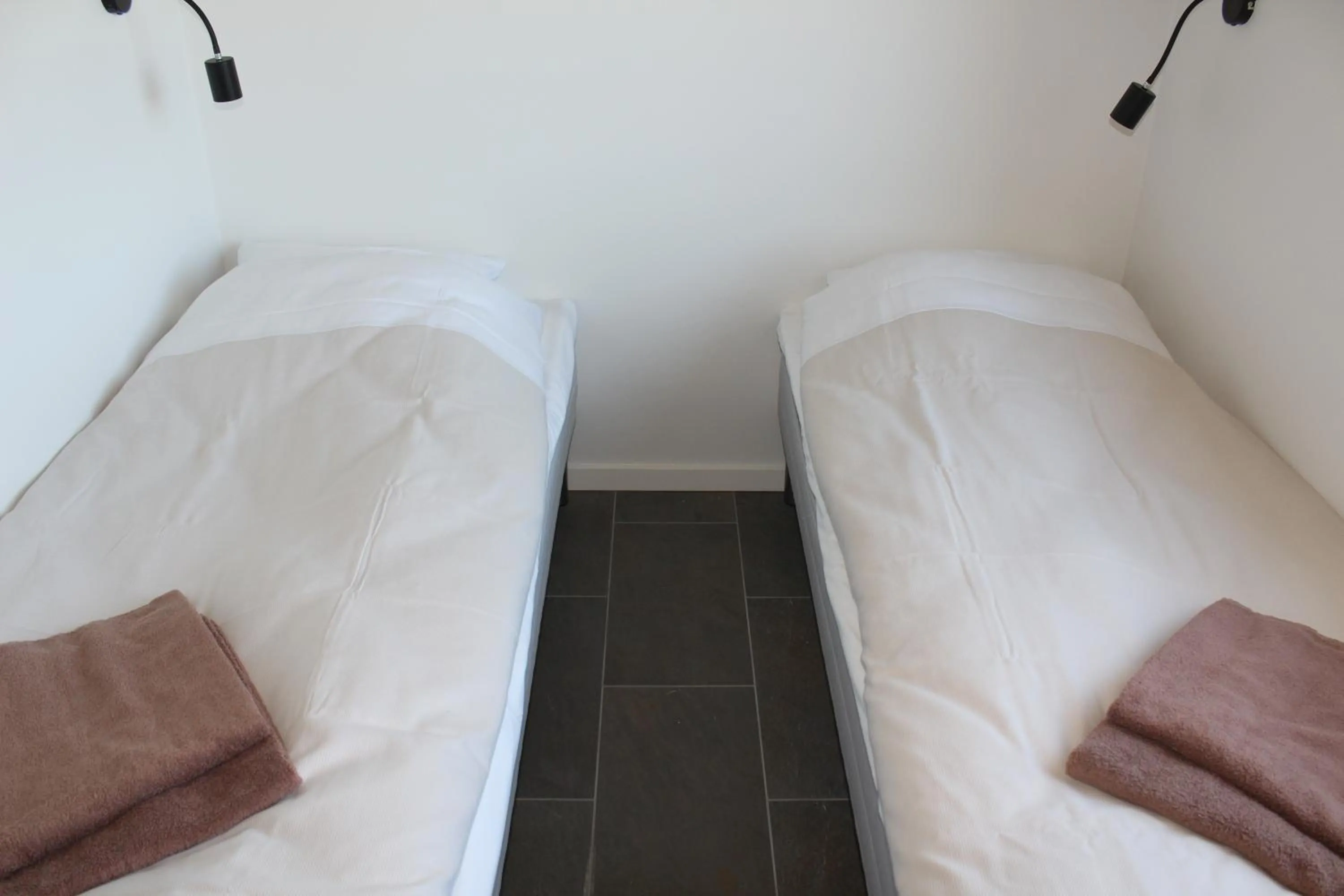 Bedroom, Bed in ICV SleepWell