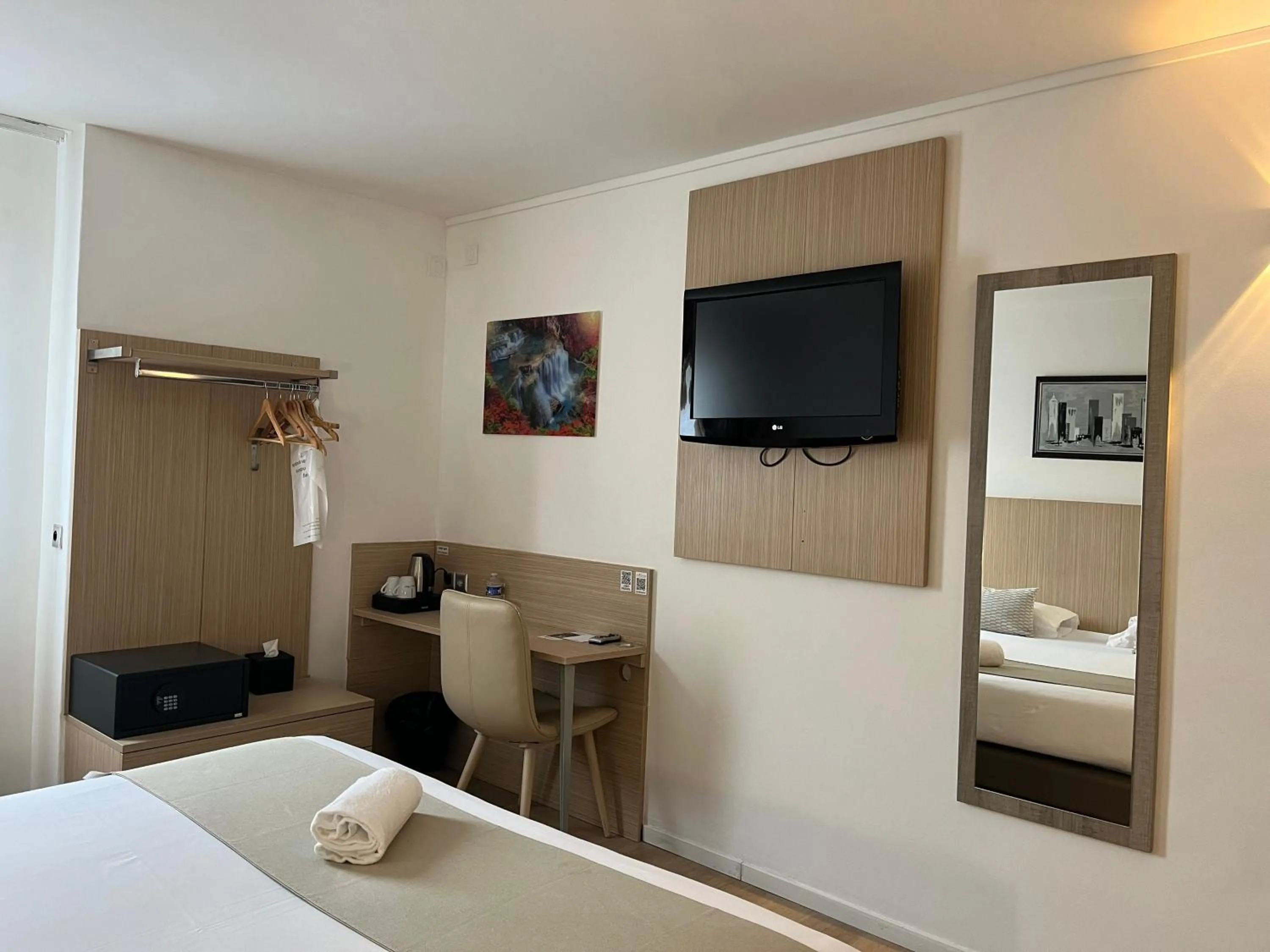 TV and multimedia, Bed in Best Western Hotel & Spa Austria-La Terrasse