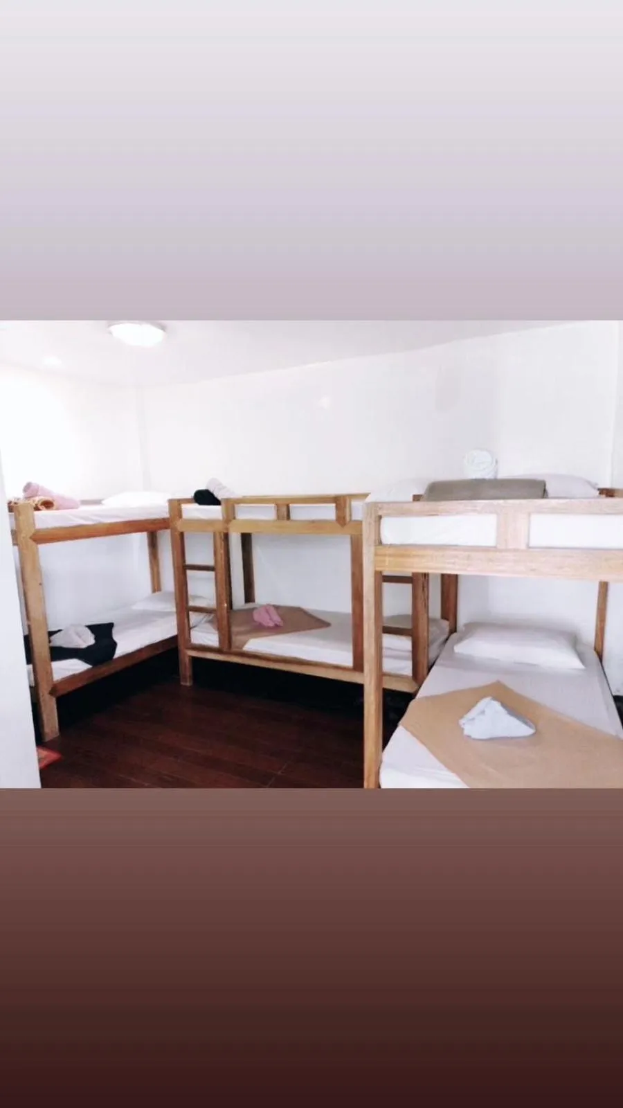 Bed in Raya Del Sol Dive Resort