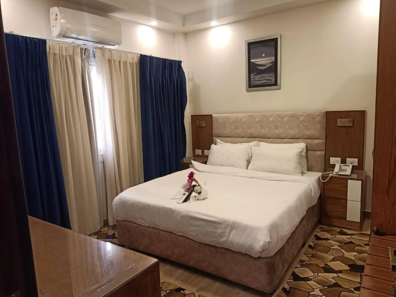 Bedroom, Bed in Jewel Al Nasr Hotel & Apartments