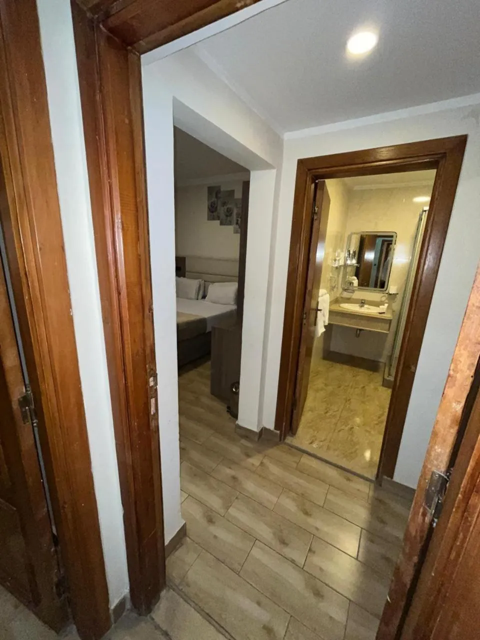 Bed in Jewel Al Nasr Hotel & Apartments