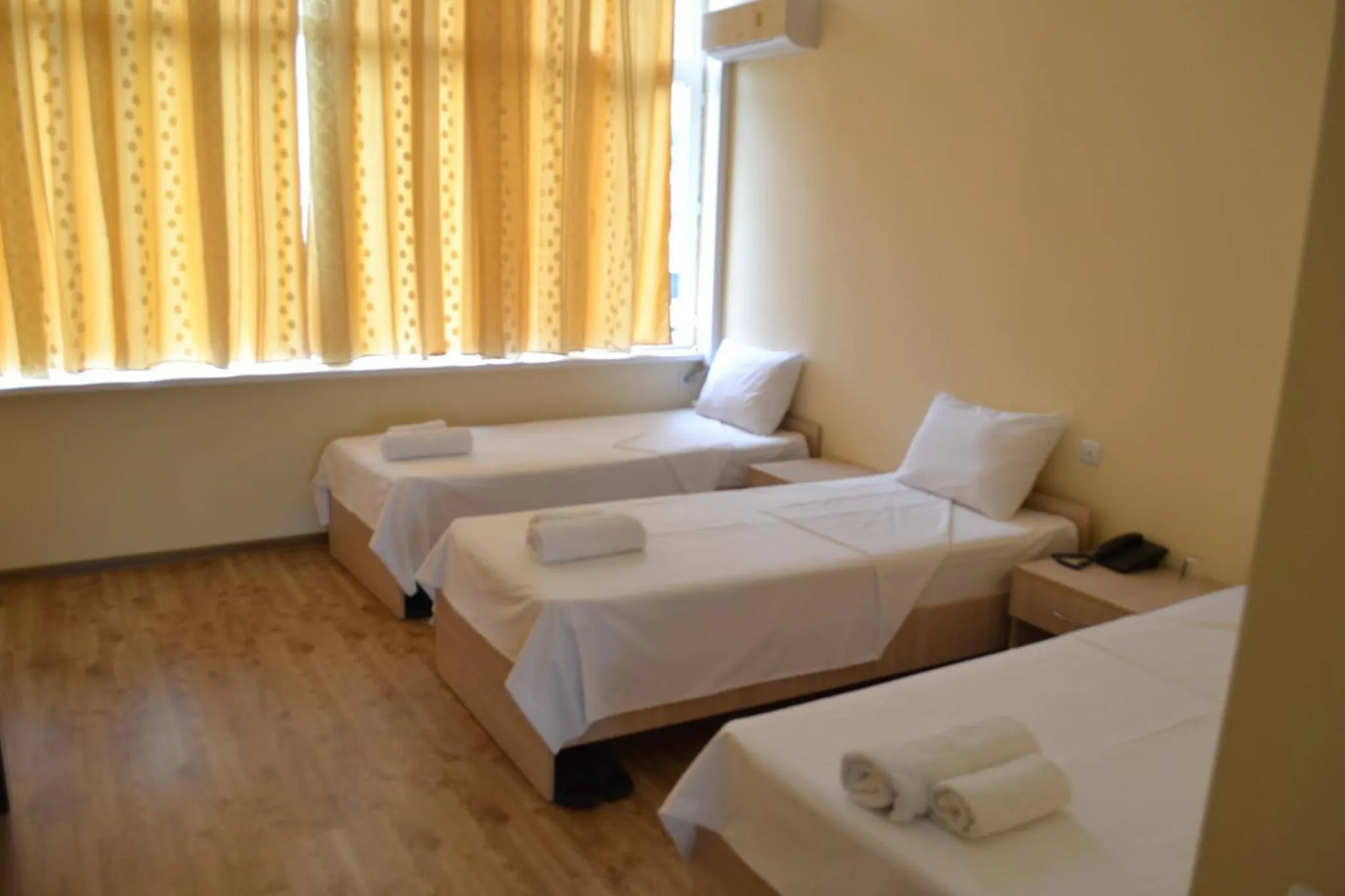 Bedroom, Bed in Ortachala Palace