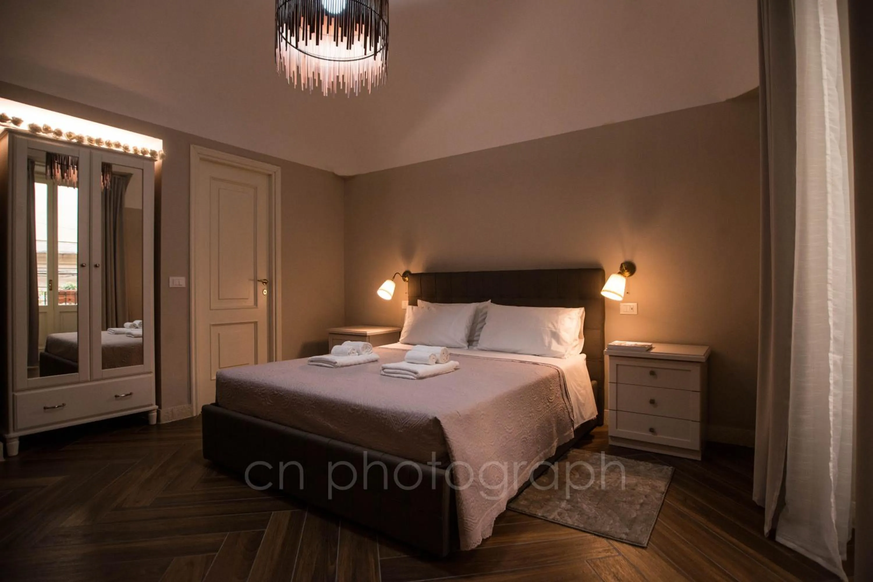 Photo of the whole room, Bed in La Dimora del Falconiere - Luxury Suites