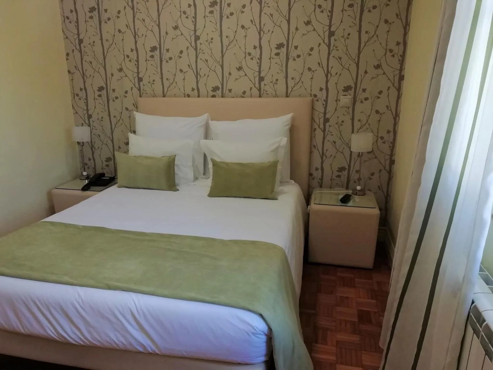 Bed in Adelaide Hotel