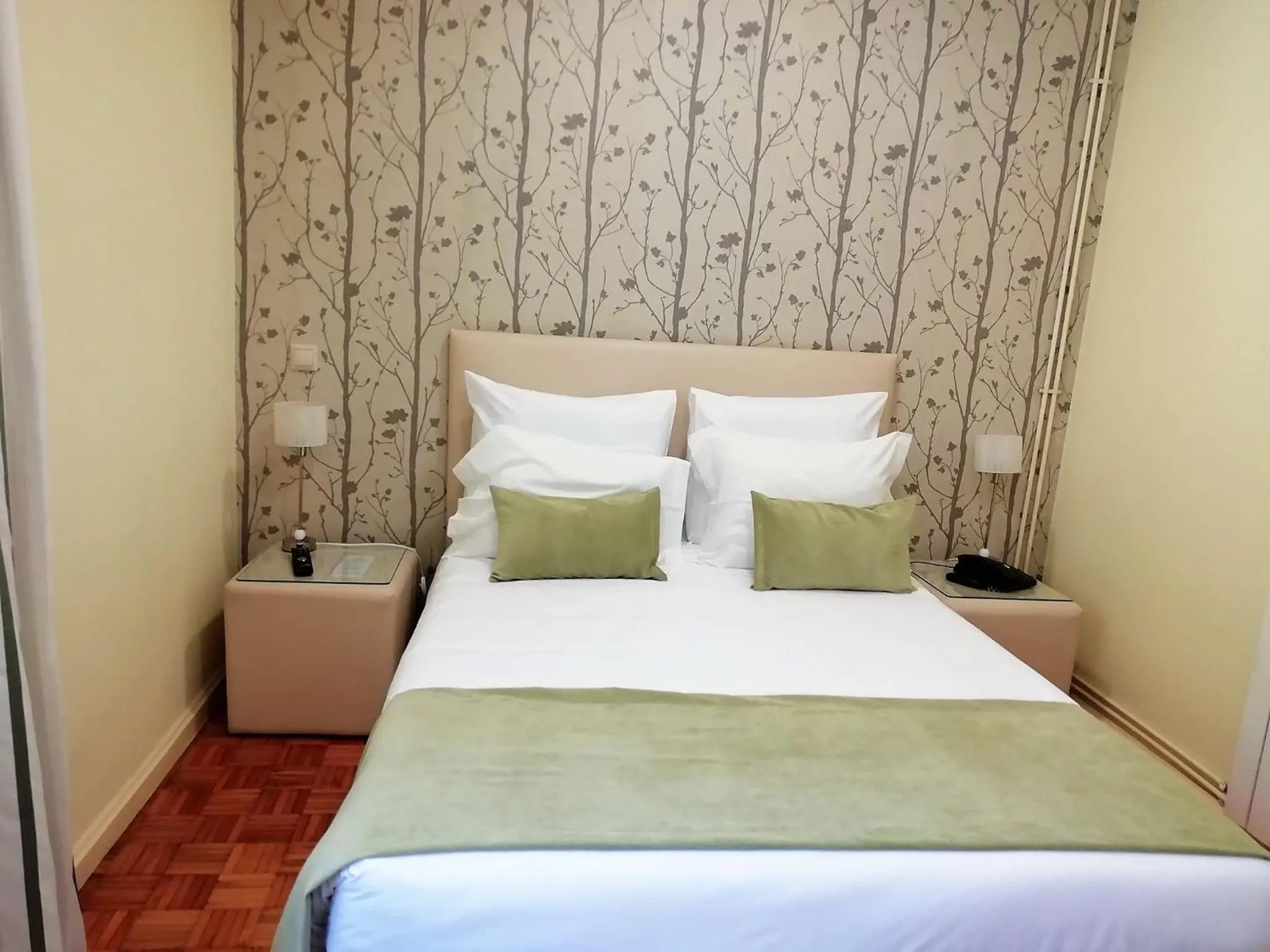 Bed in Adelaide Hotel