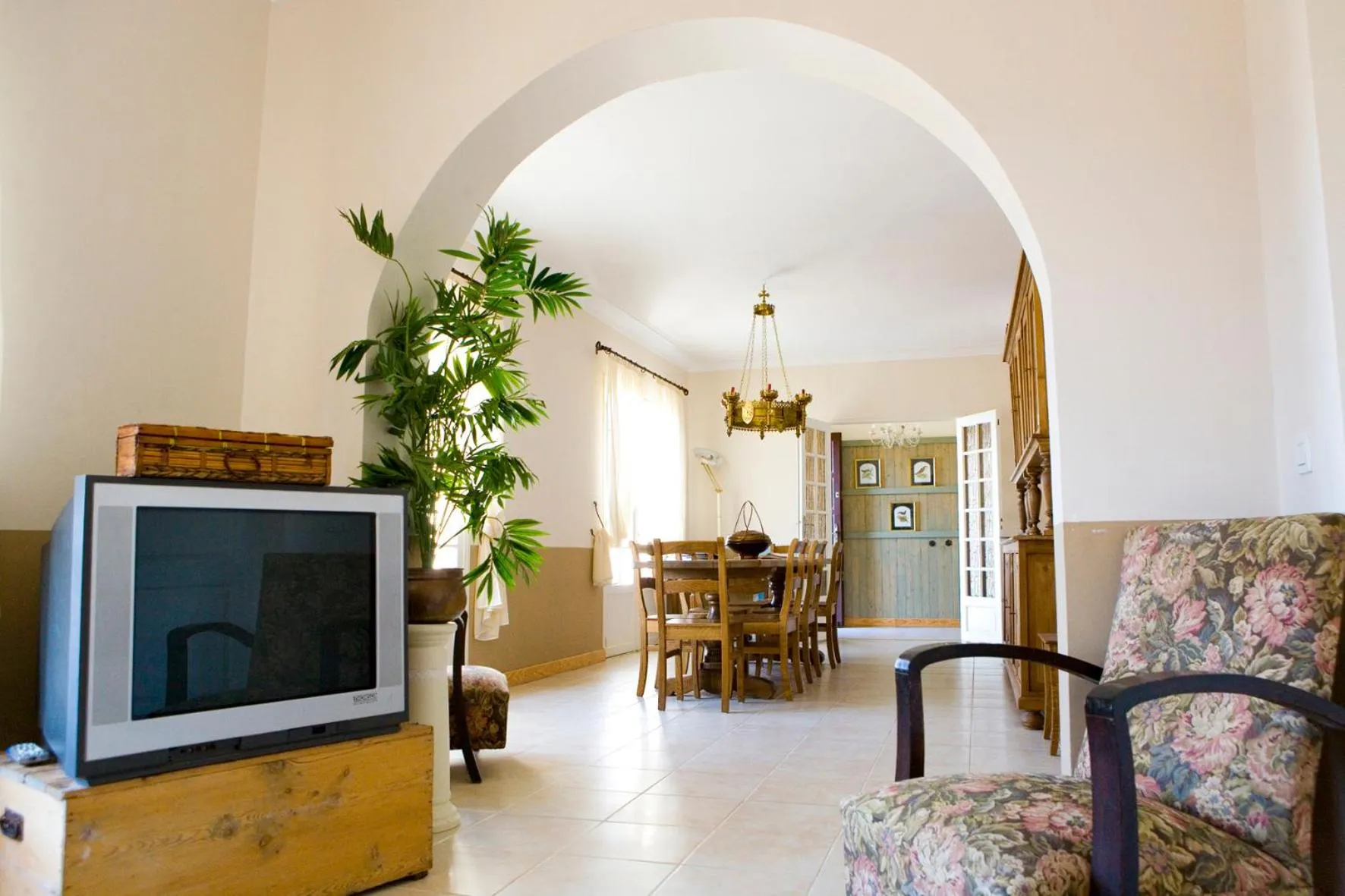 A l'ombre du clocher