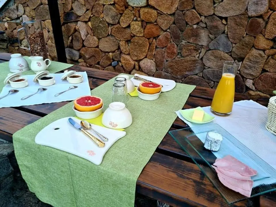 A l'ombre du clocher