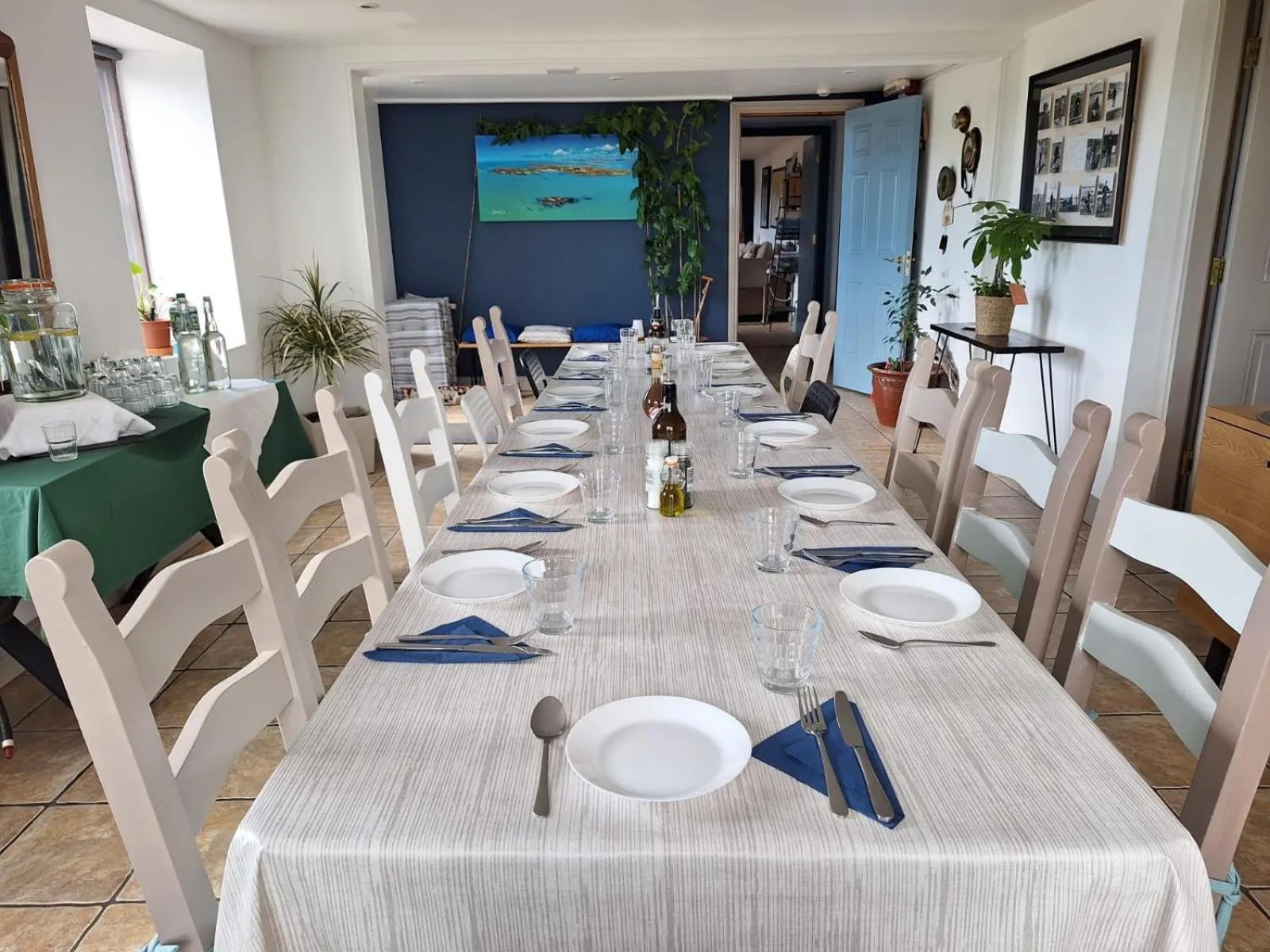 Restaurant/places to eat in Heir Island House