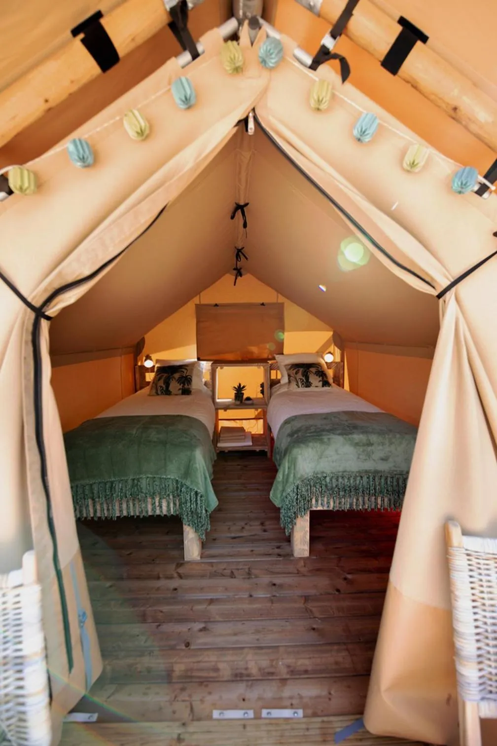 Photo of the whole room, Bed in Glamping Can Bora Lodges
