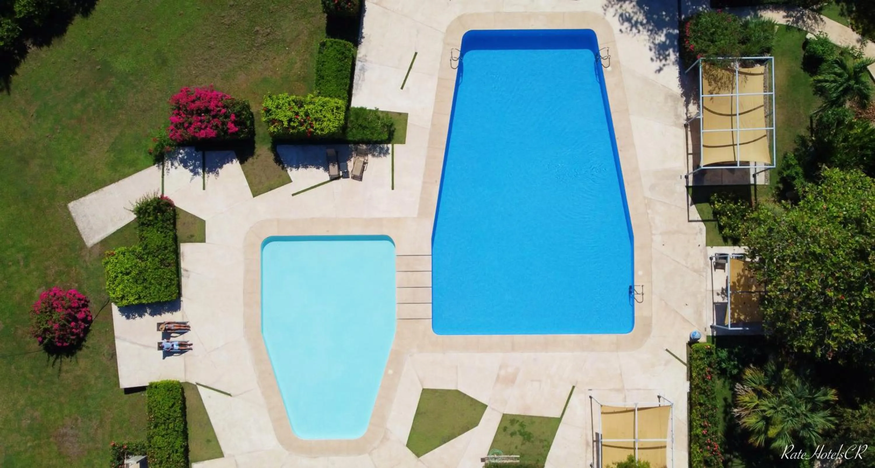 Swimming pool in OPacifico Hotel Boutique