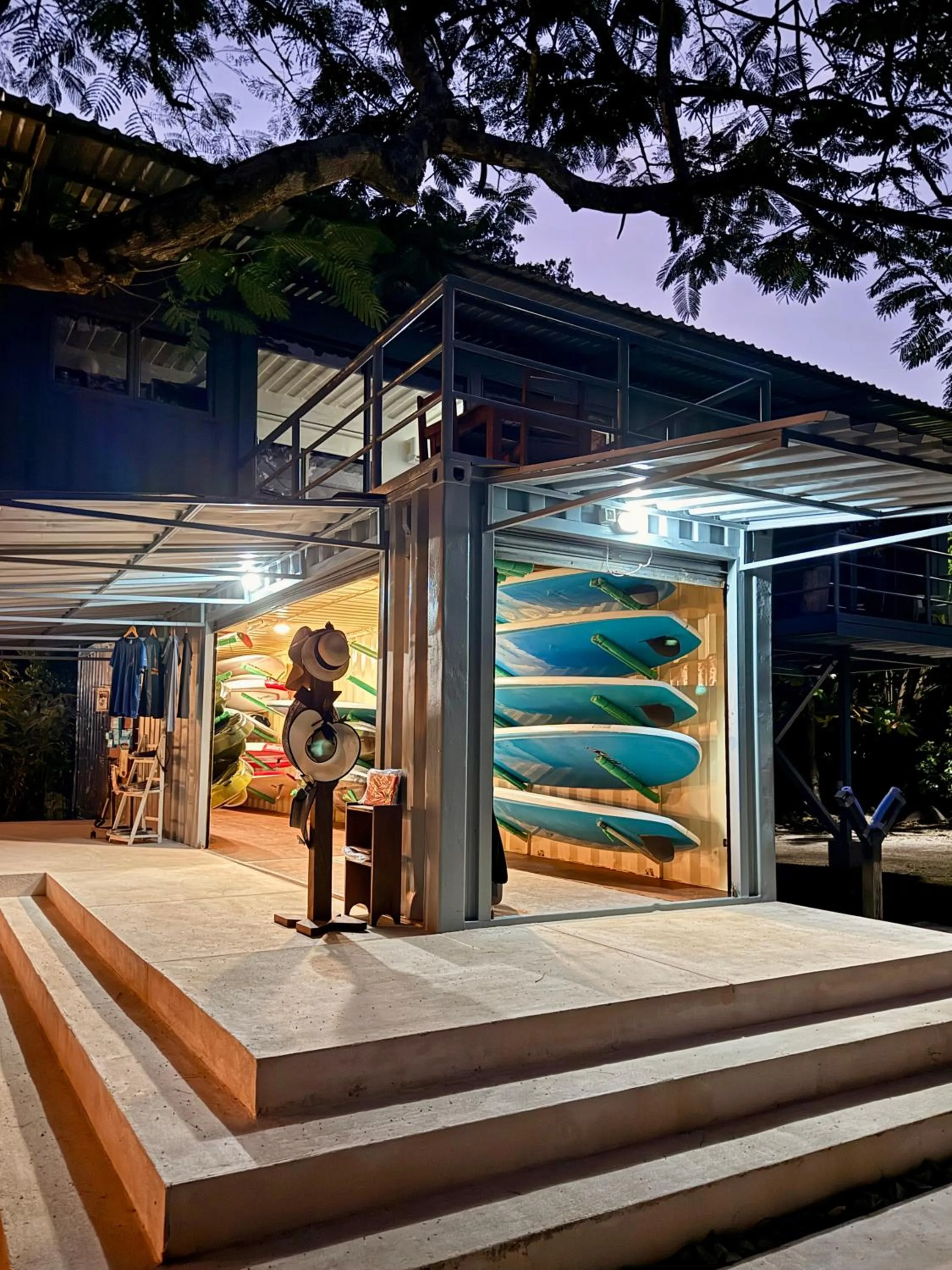 Entertainment in OPacifico Hotel Boutique