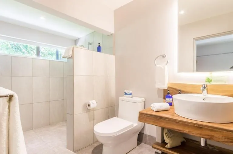 Toilet in OPacifico Hotel Boutique