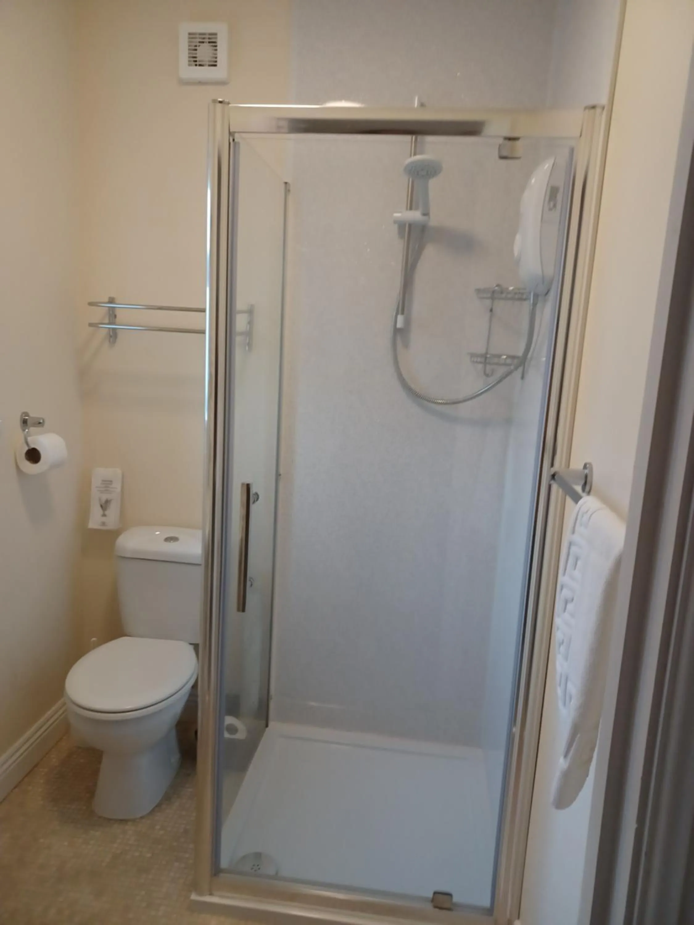 Bathroom in Palm Court