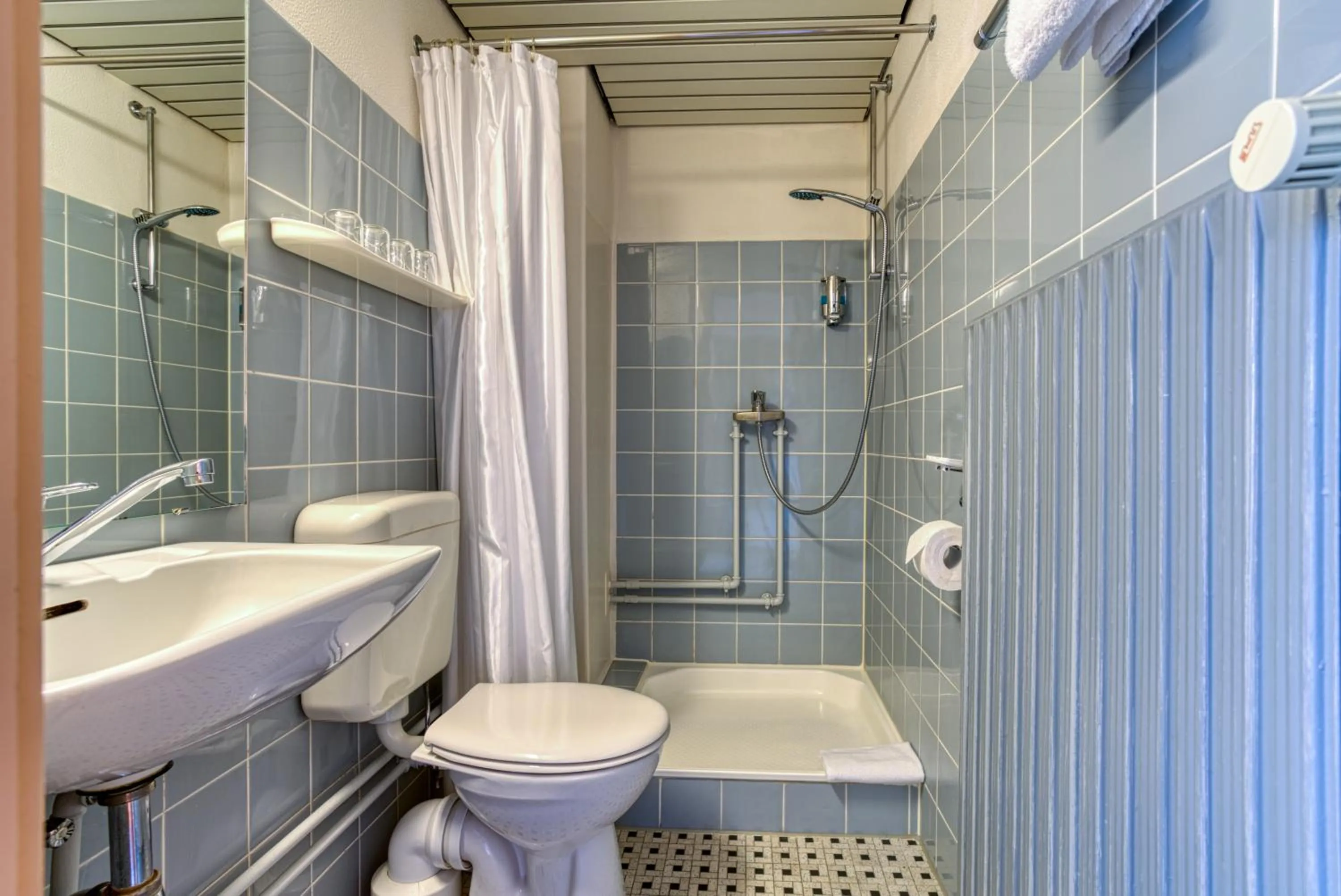 Bathroom in FF&E Hotel Dania