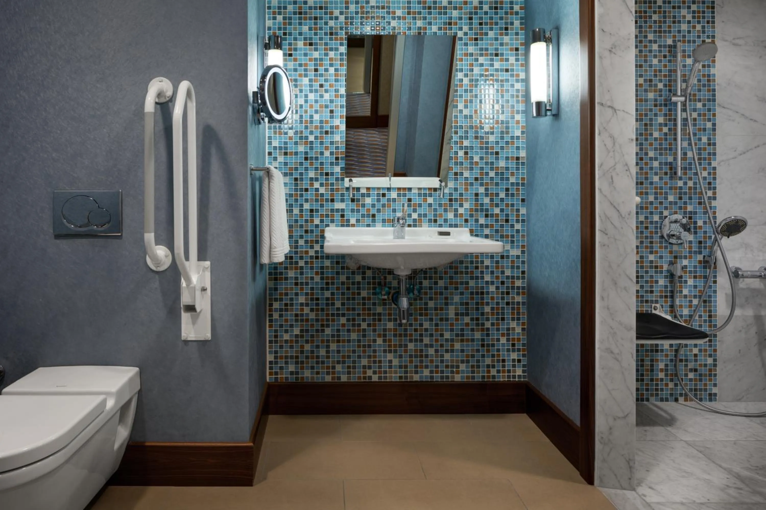 Renaissance Izmir Hotel