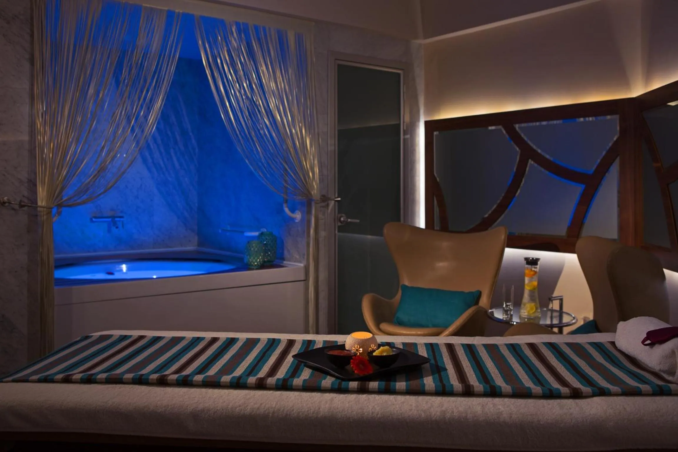 Bed in Renaissance Izmir Hotel