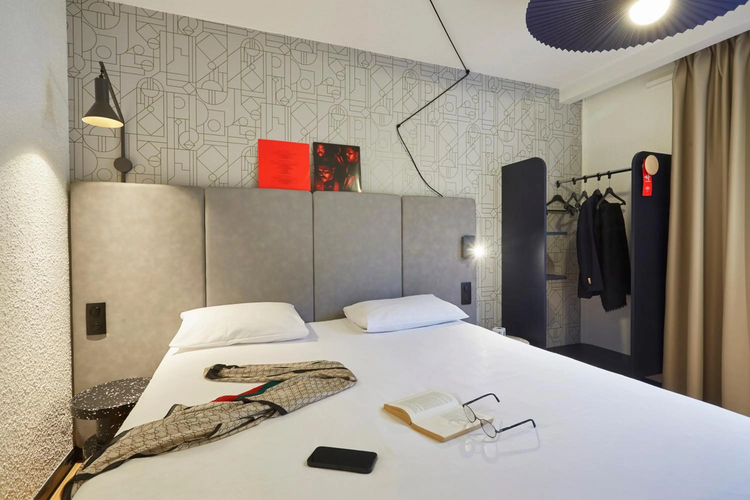 Bed in Ibis Sallanches Porte du MontBlanc