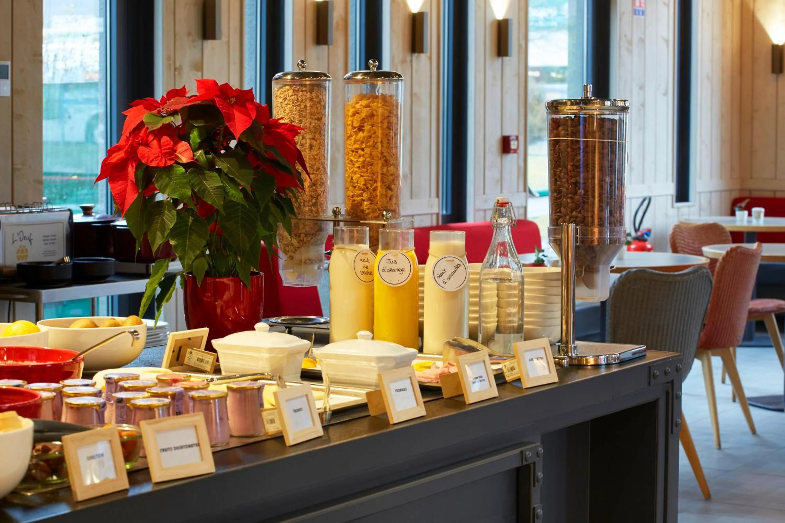 Food and drinks in Ibis Sallanches Porte du MontBlanc